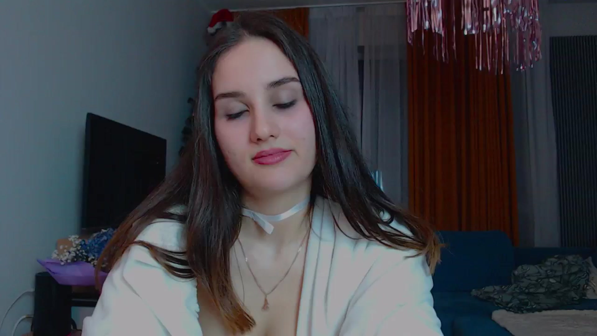 Gallery image thumbnail from YoungLilMary's myfreecams stream on, 01/25/2025, 01:32 image 8 of 20
