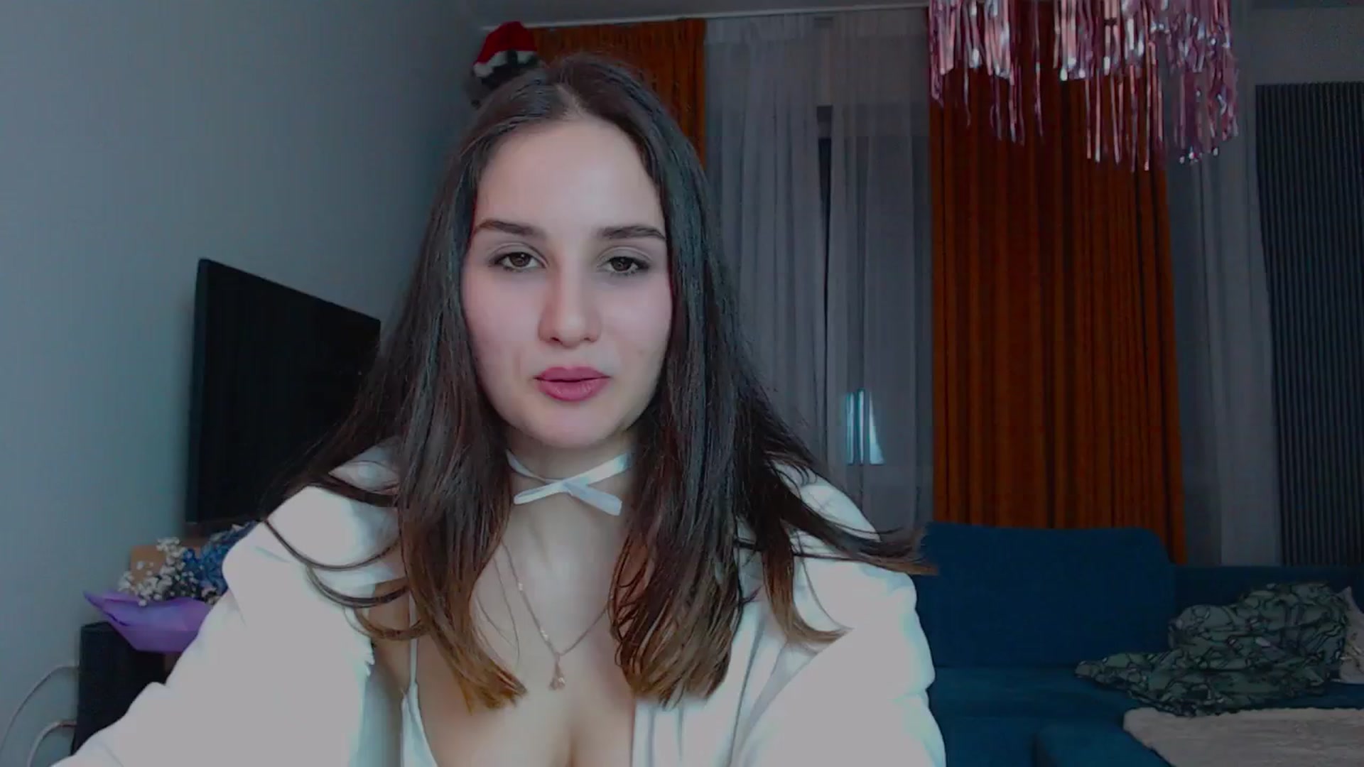 Gallery image thumbnail from YoungLilMary's myfreecams stream on, 01/25/2025, 01:32 image 10 of 20