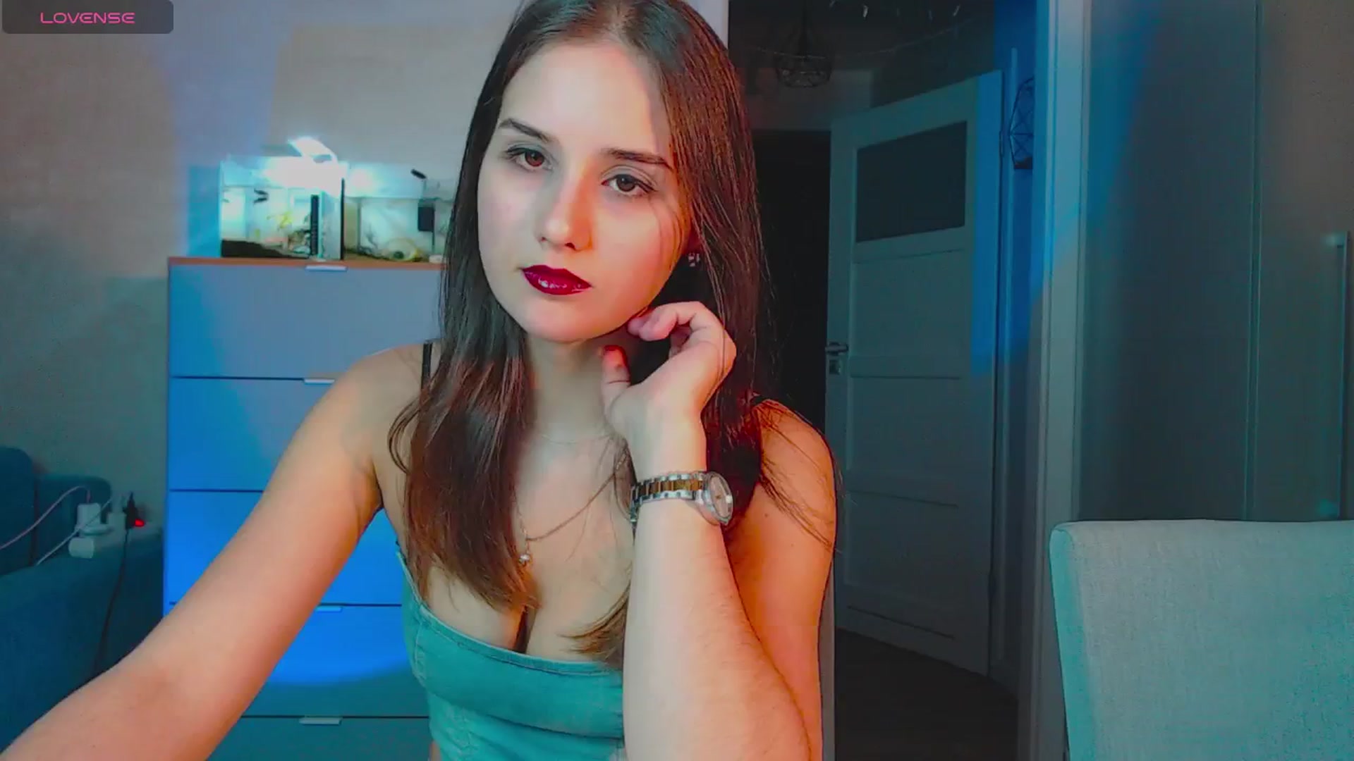 Gallery image thumbnail from YoungLilMary's myfreecams stream on, 05/26/2025, 22:57 image 1 of 20