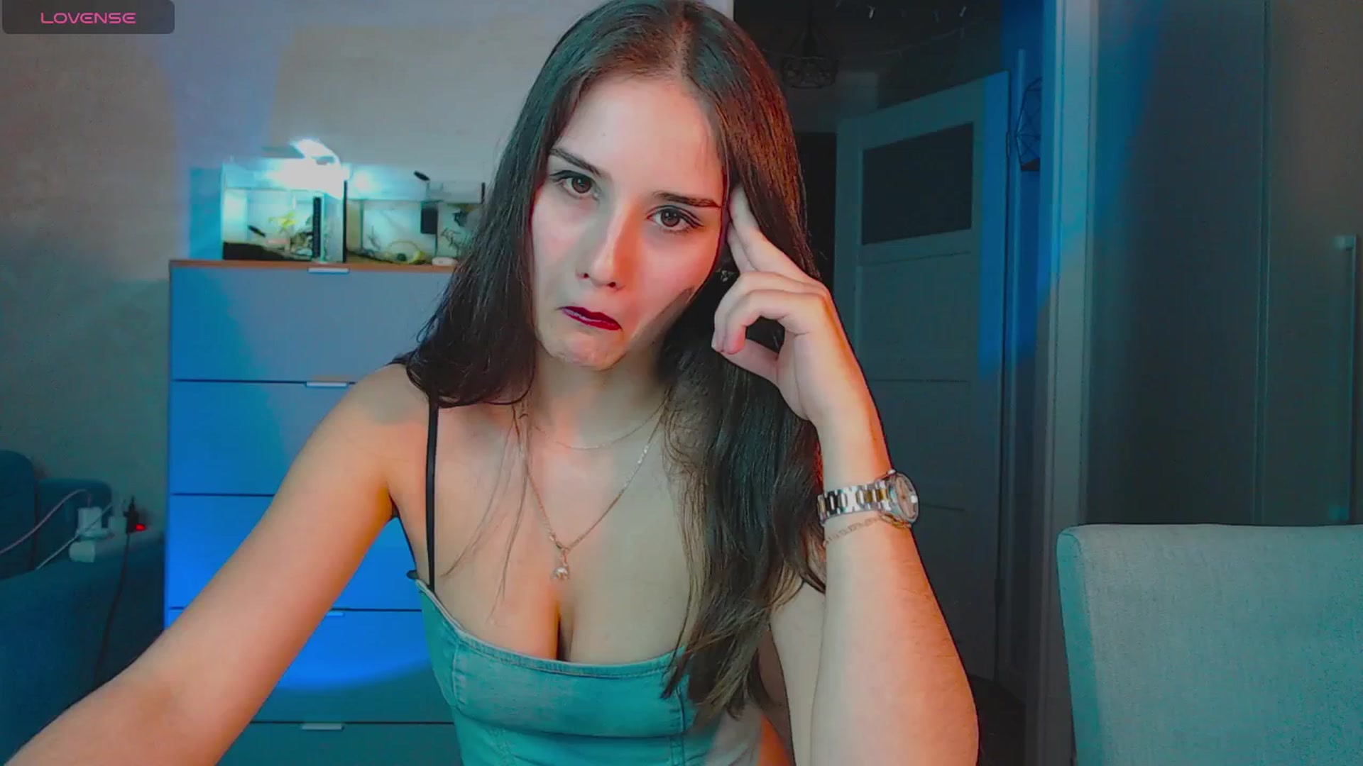 Gallery image thumbnail from YoungLilMary's myfreecams stream on, 05/26/2025, 22:57 image 9 of 20