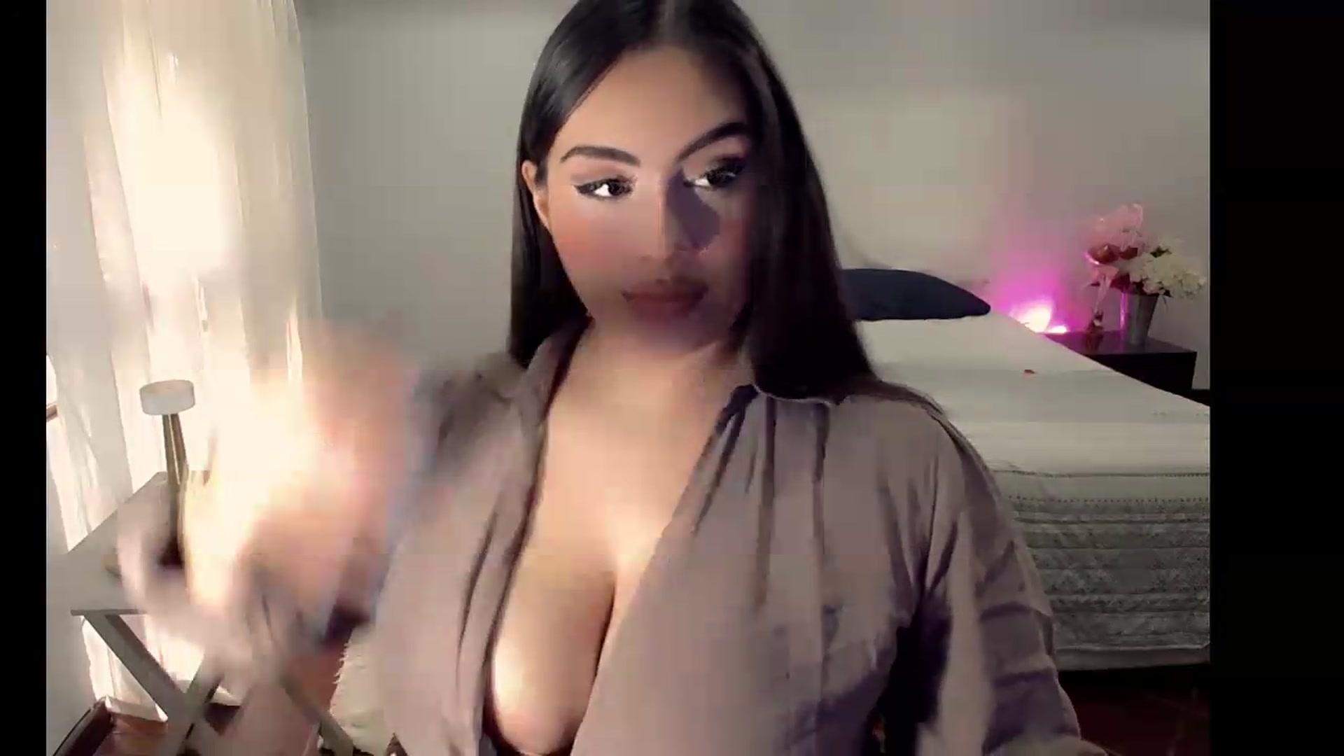 Gallery image thumbnail from YoungRedVelvet's myfreecams stream on, 08/16/2026, 20:06 image 9 of 20