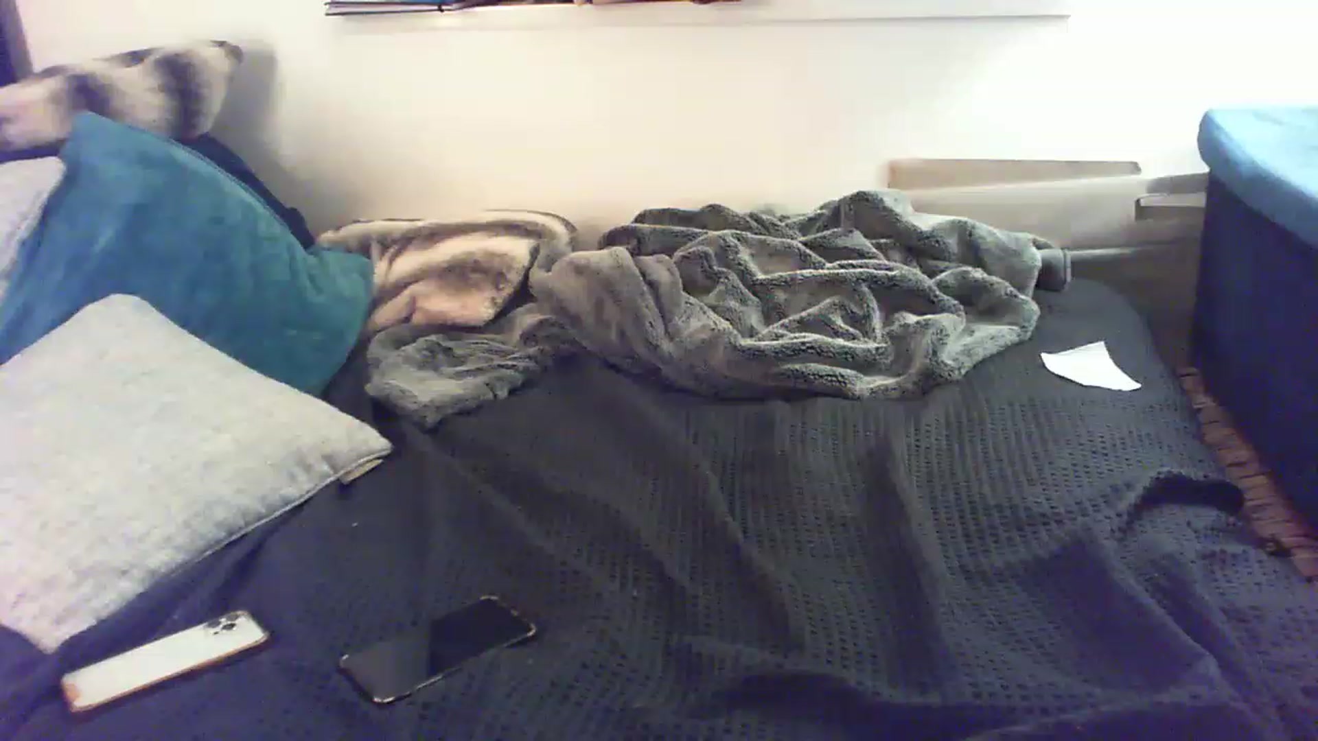 Gallery image thumbnail from YoungSlutx's myfreecams stream on, 12/09/2022, 02:30 image 20 of 20