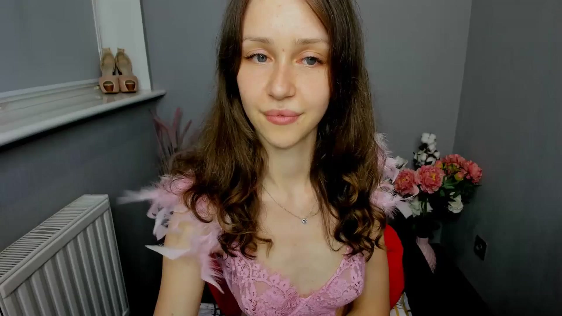 Gallery image thumbnail from Young_Afina's myfreecams stream on, 08/03/2025, 15:54 image 2 of 20