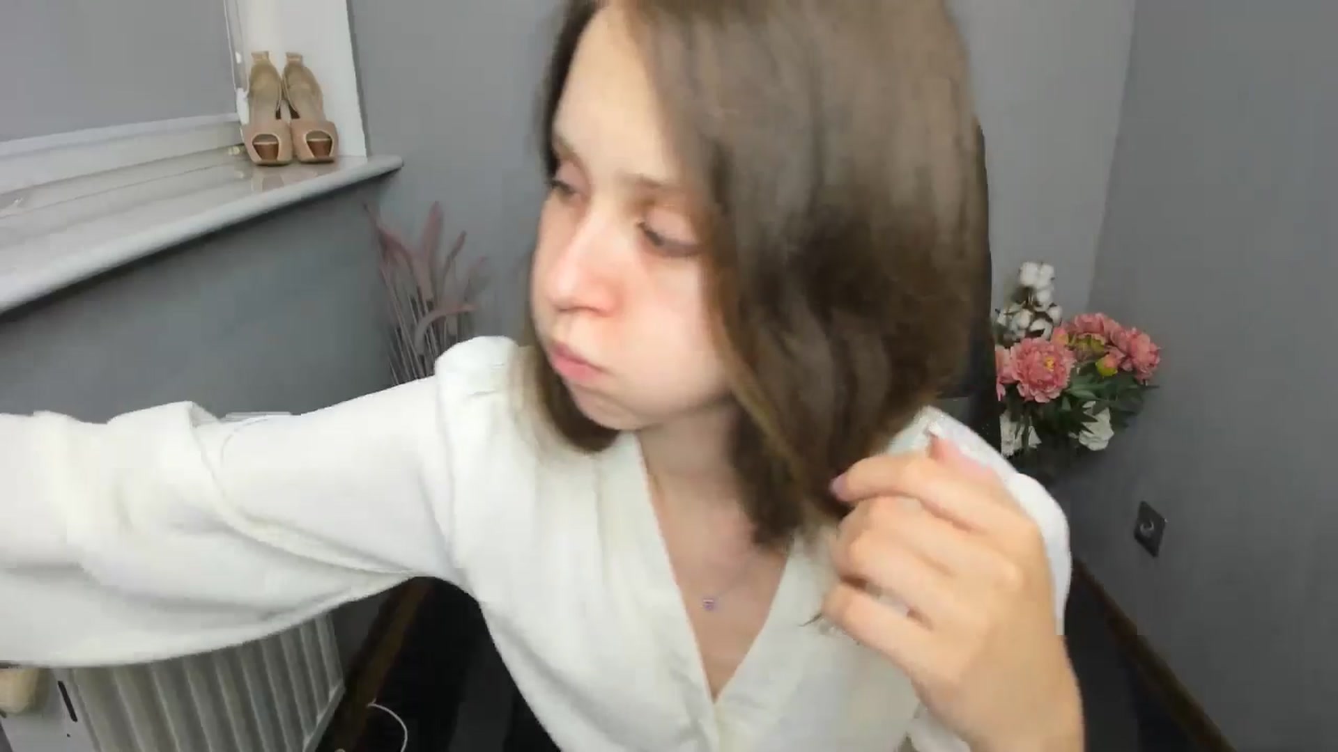Gallery image thumbnail from Young_Afina's myfreecams stream on, 08/07/2025, 16:35 image 19 of 20