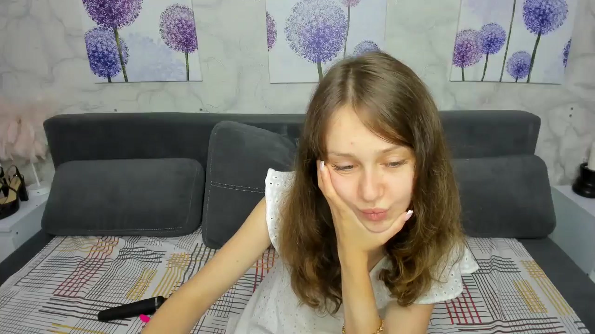Gallery image thumbnail from Young_Afina's myfreecams stream on, 08/10/2025, 10:09 image 12 of 20