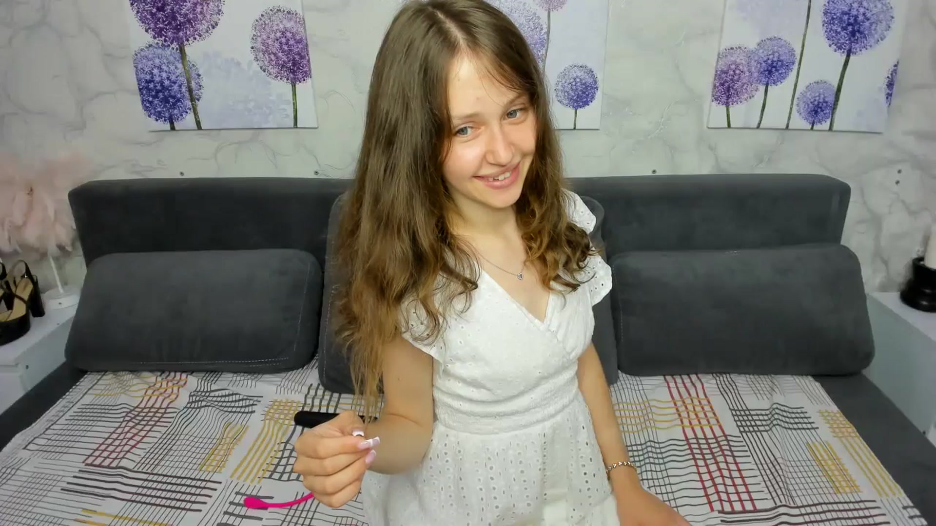 Gallery image thumbnail from Young_Afina's myfreecams stream on, 08/10/2025, 10:09 image 18 of 20