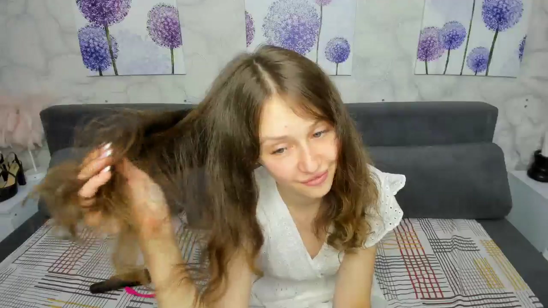Gallery image thumbnail from Young_Afina's myfreecams stream on, 08/10/2025, 10:09 image 2 of 20