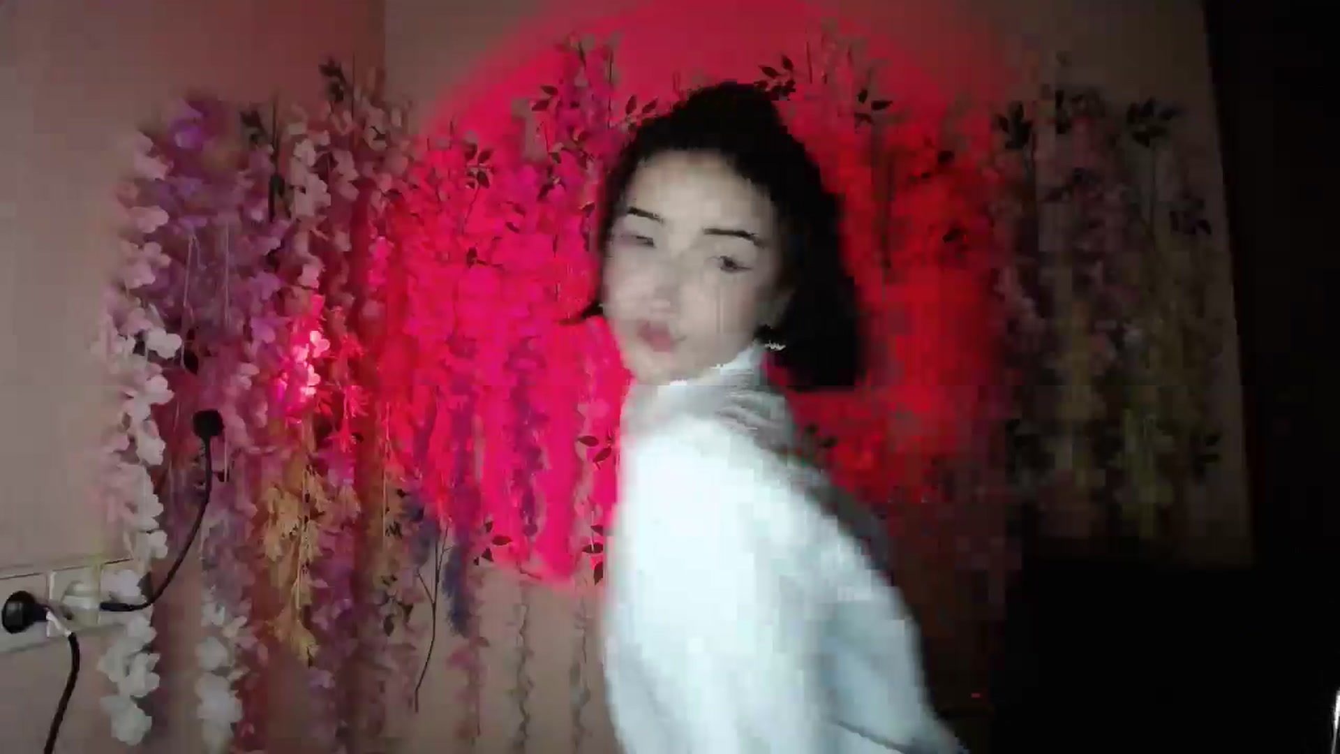 Gallery image thumbnail from Young_Evil's myfreecams stream on, 12/23/2025, 16:50 image 6 of 20