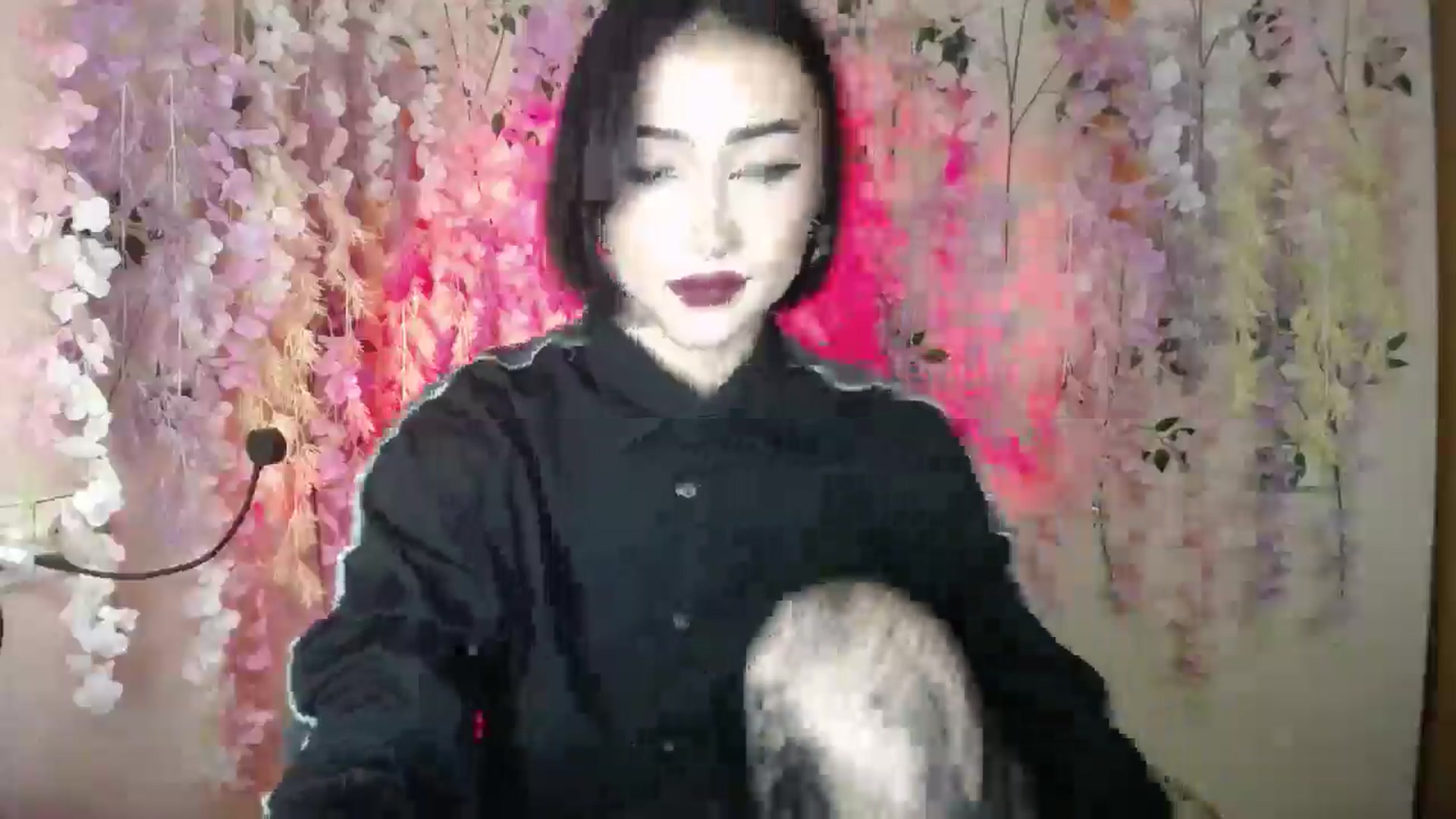 Gallery image thumbnail from Young_Evil's myfreecams stream on, 12/24/2025, 16:13 image 15 of 20