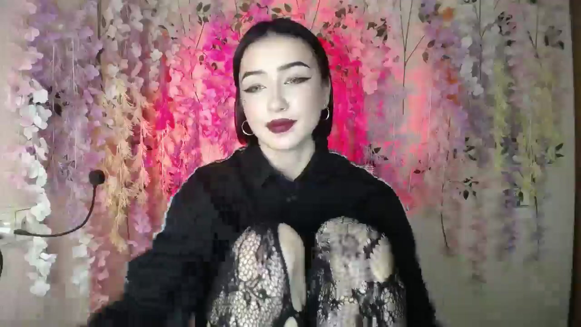 Gallery image thumbnail from Young_Evil's myfreecams stream on, 12/24/2025, 18:40 image 7 of 20
