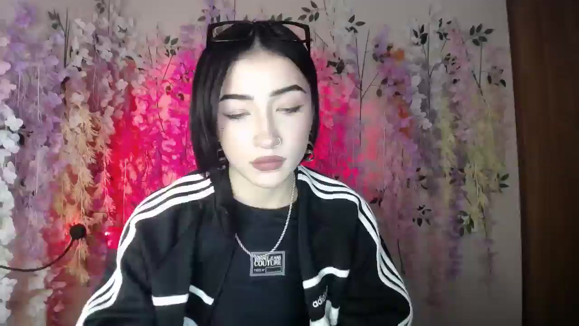 Gallery image thumbnail from Young_Evil's myfreecams stream on, 12/25/2025, 13:51 image 20 of 20