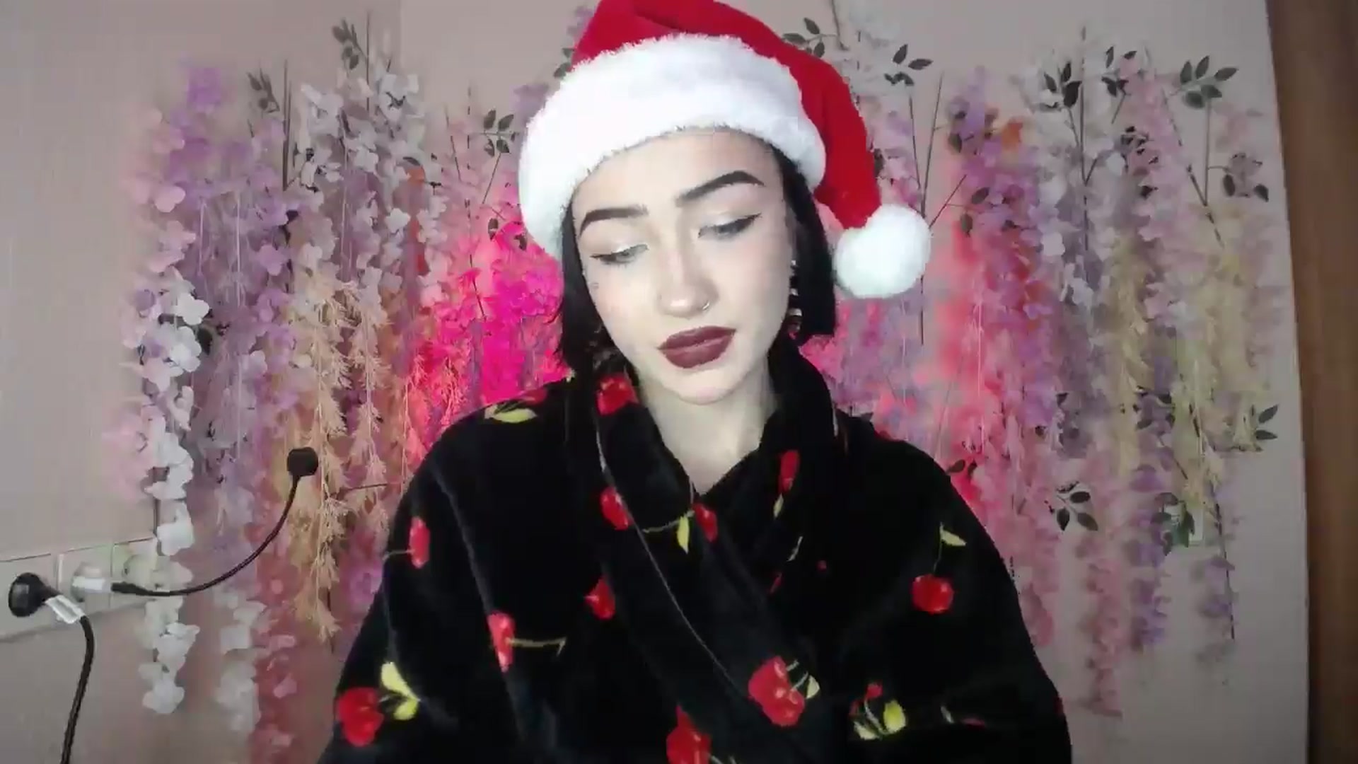 Gallery image thumbnail from Young_Evil's myfreecams stream on, 12/26/2025, 13:18 image 5 of 20