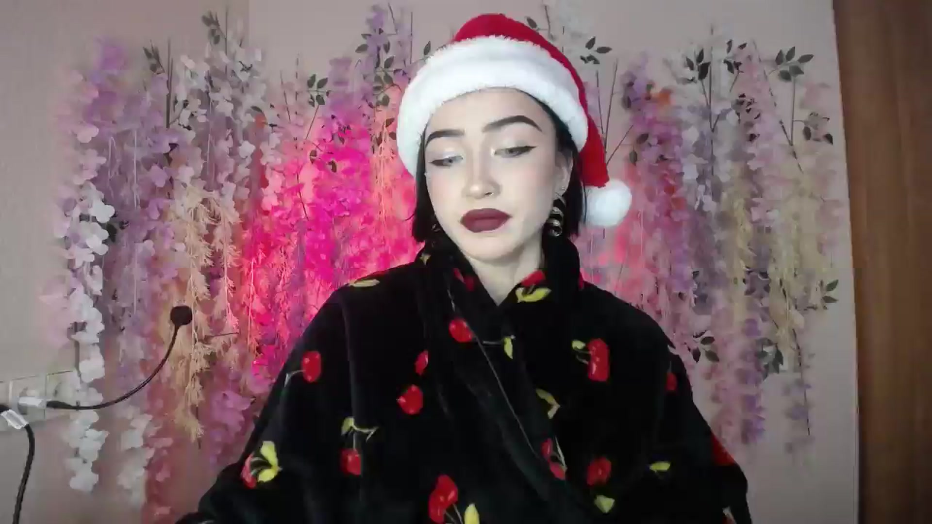 Gallery image thumbnail from Young_Evil's myfreecams stream on, 12/26/2025, 13:18 image 1 of 20