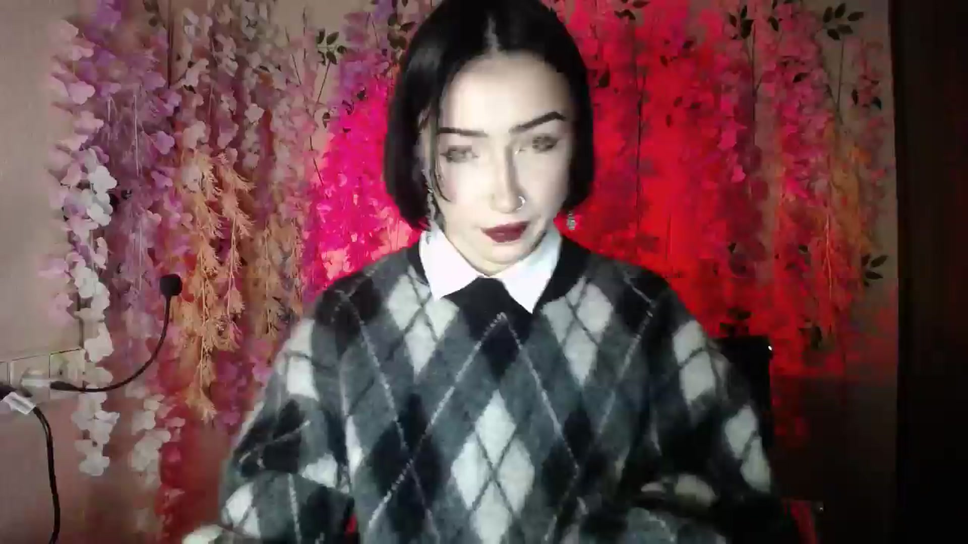 Gallery image thumbnail from Young_Evil's myfreecams stream on, 12/27/2025, 18:54 image 20 of 20