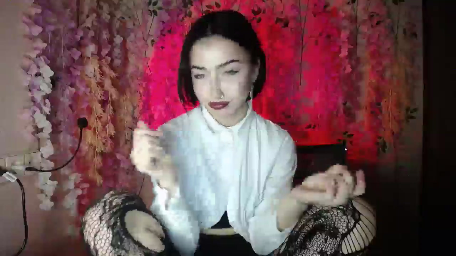 Gallery image thumbnail from Young_Evil's myfreecams stream on, 12/27/2025, 20:19 image 19 of 20