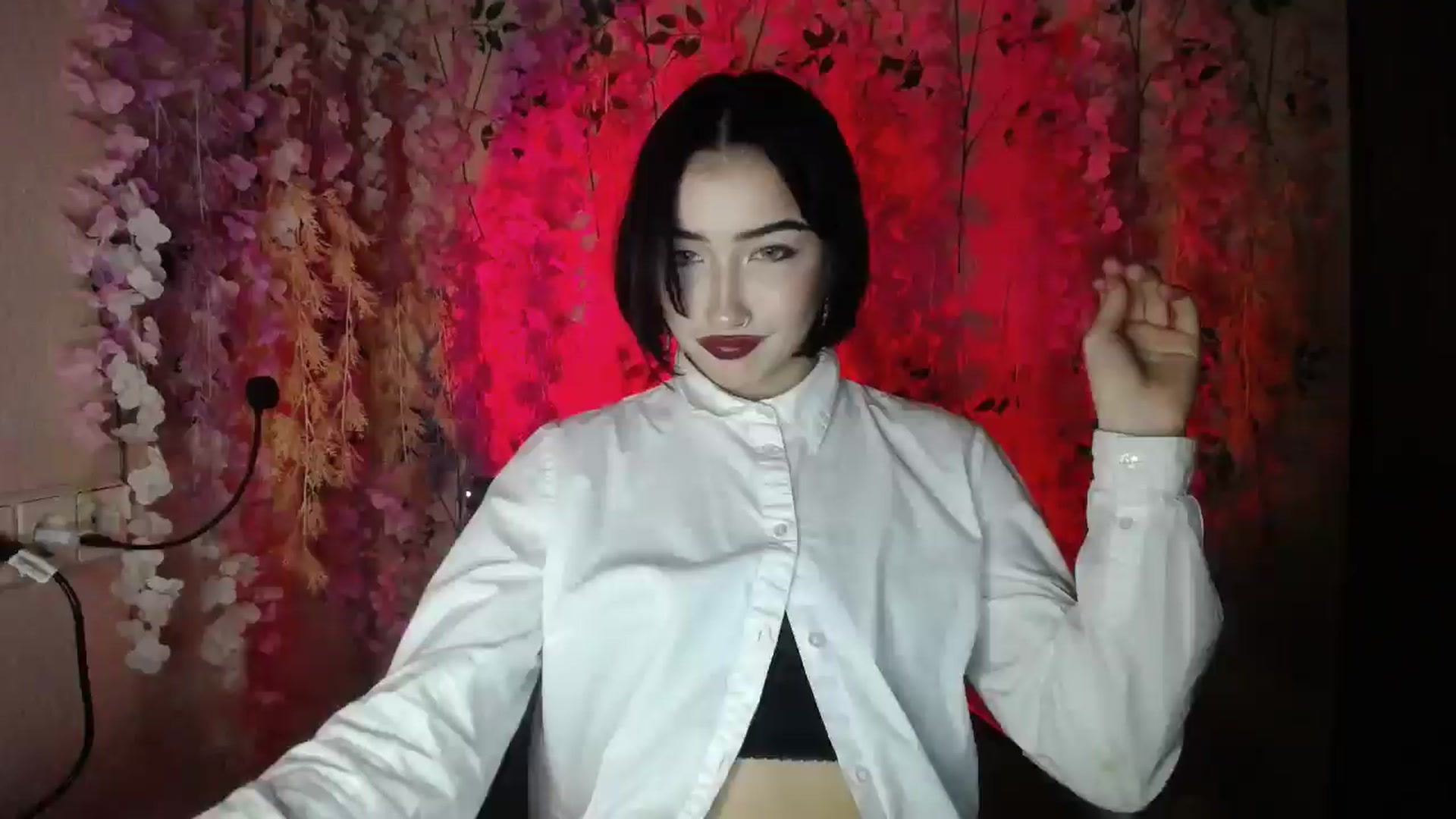 Gallery image thumbnail from Young_Evil's myfreecams stream on, 12/27/2025, 20:19 image 11 of 20