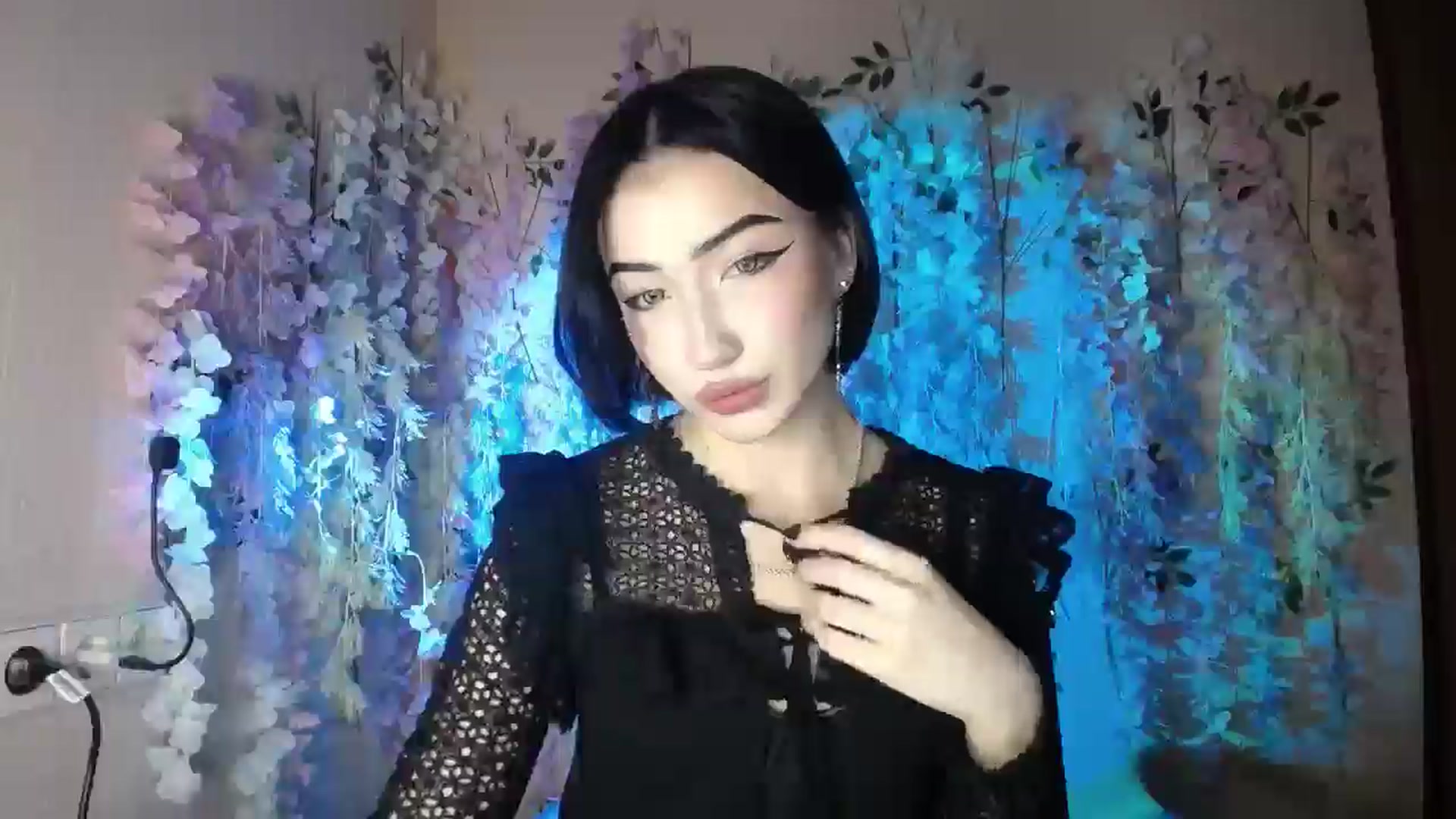 Gallery image thumbnail from Young_Evil's myfreecams stream on, 12/28/2025, 15:05 image 8 of 20
