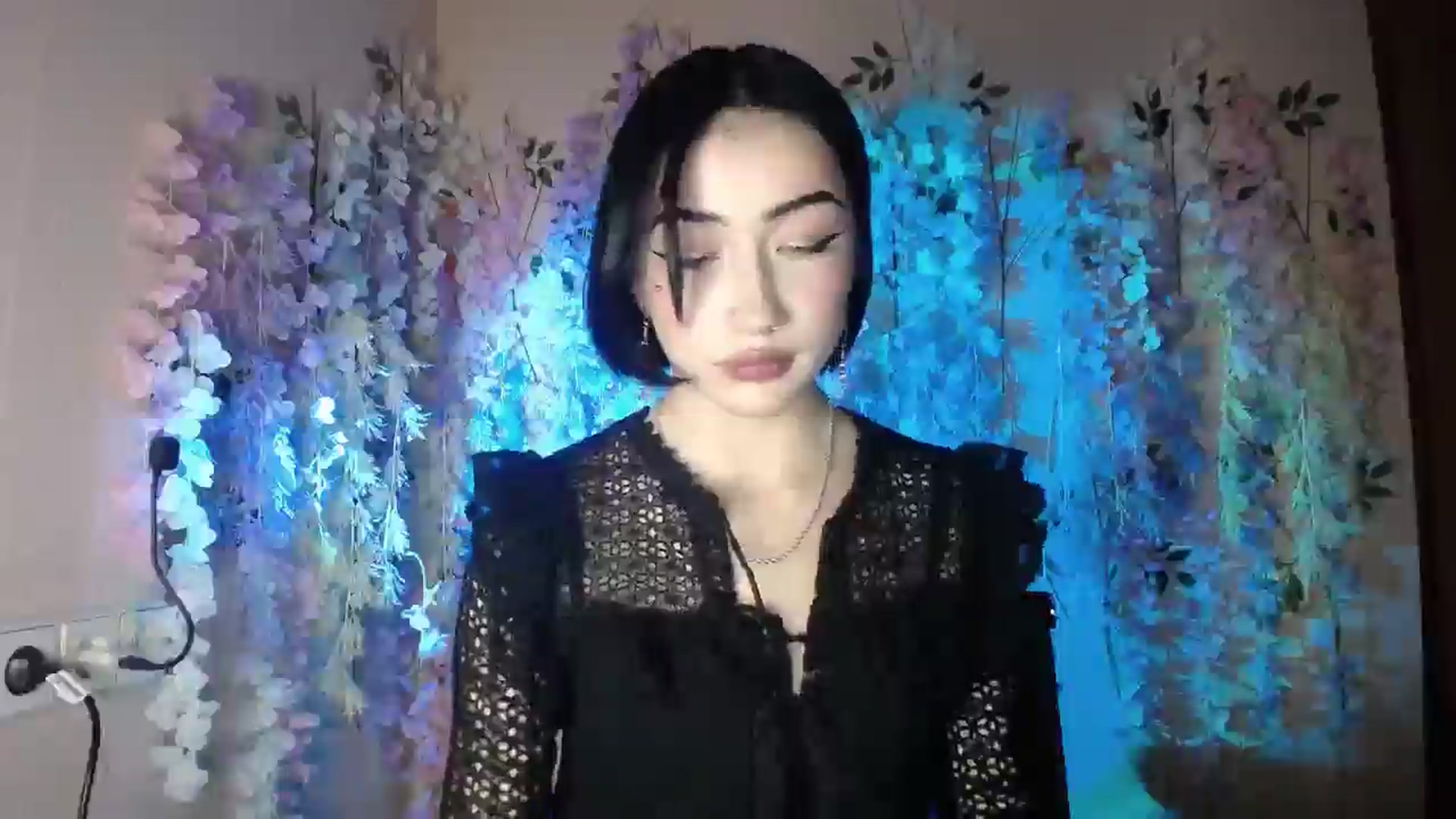 Gallery image thumbnail from Young_Evil's myfreecams stream on, 12/28/2025, 15:05 image 7 of 20
