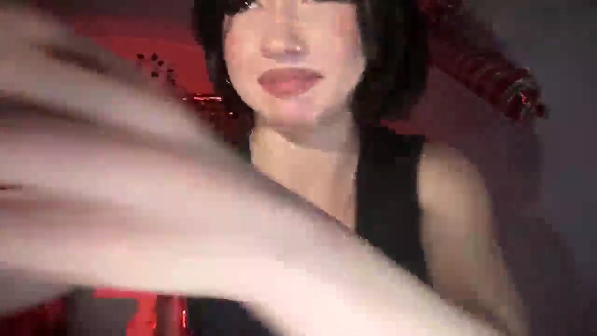 Gallery image thumbnail from Young_Evil's myfreecams stream on, 12/31/2025, 15:22 image 18 of 20