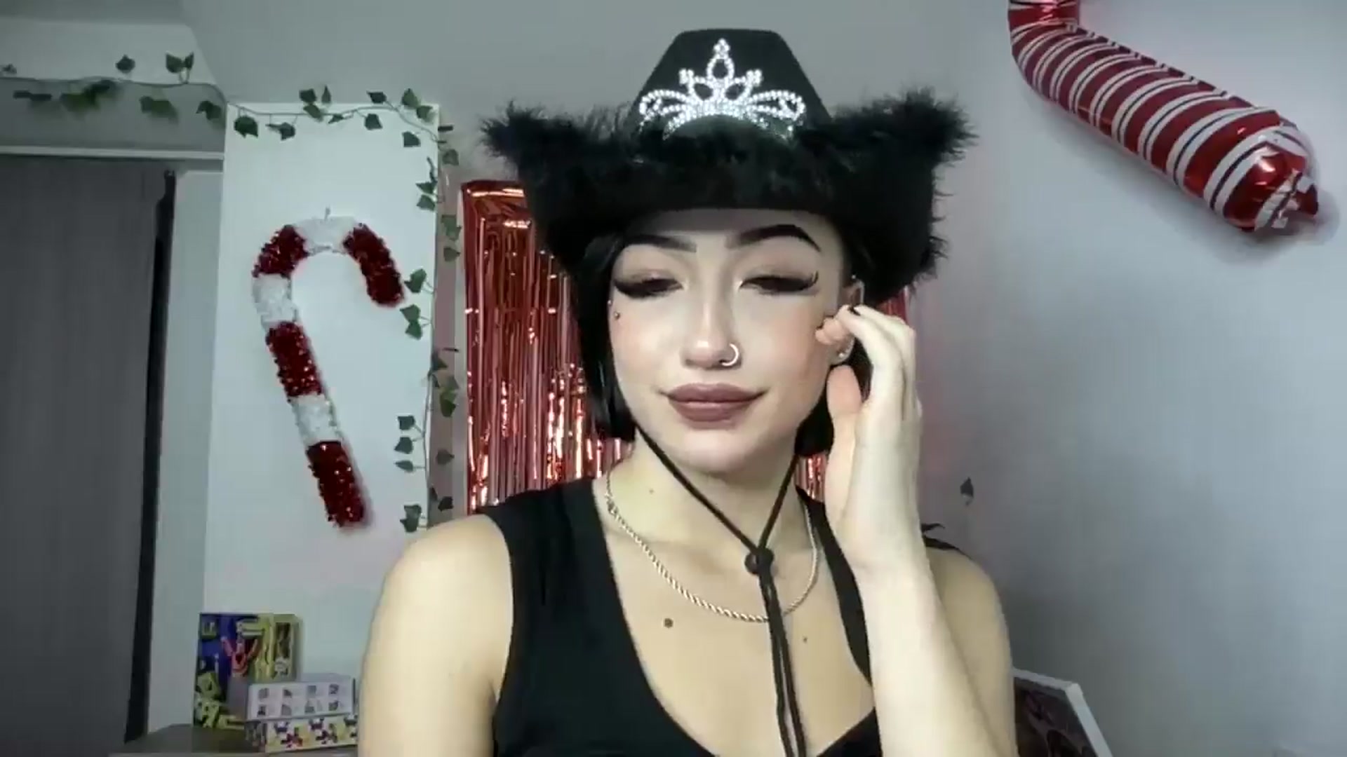 Gallery image thumbnail from Young_Evil's myfreecams stream on, 01/01/2026, 17:38 image 11 of 20