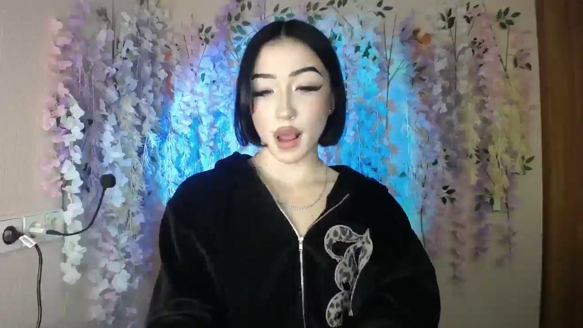 Gallery image thumbnail from Young_Evil's myfreecams stream on, 01/02/2026, 14:57 image 10 of 20