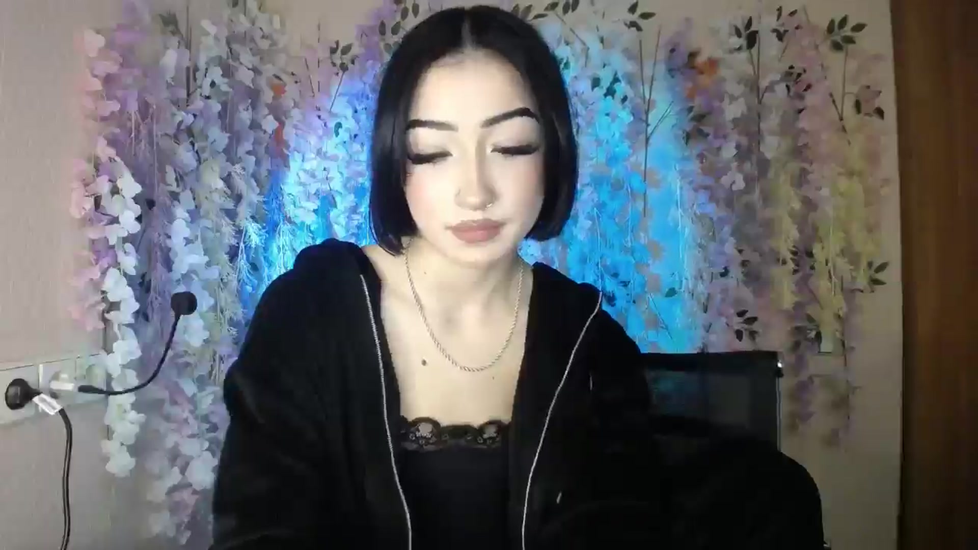Gallery image thumbnail from Young_Evil's myfreecams stream on, 01/02/2026, 14:57 image 17 of 20