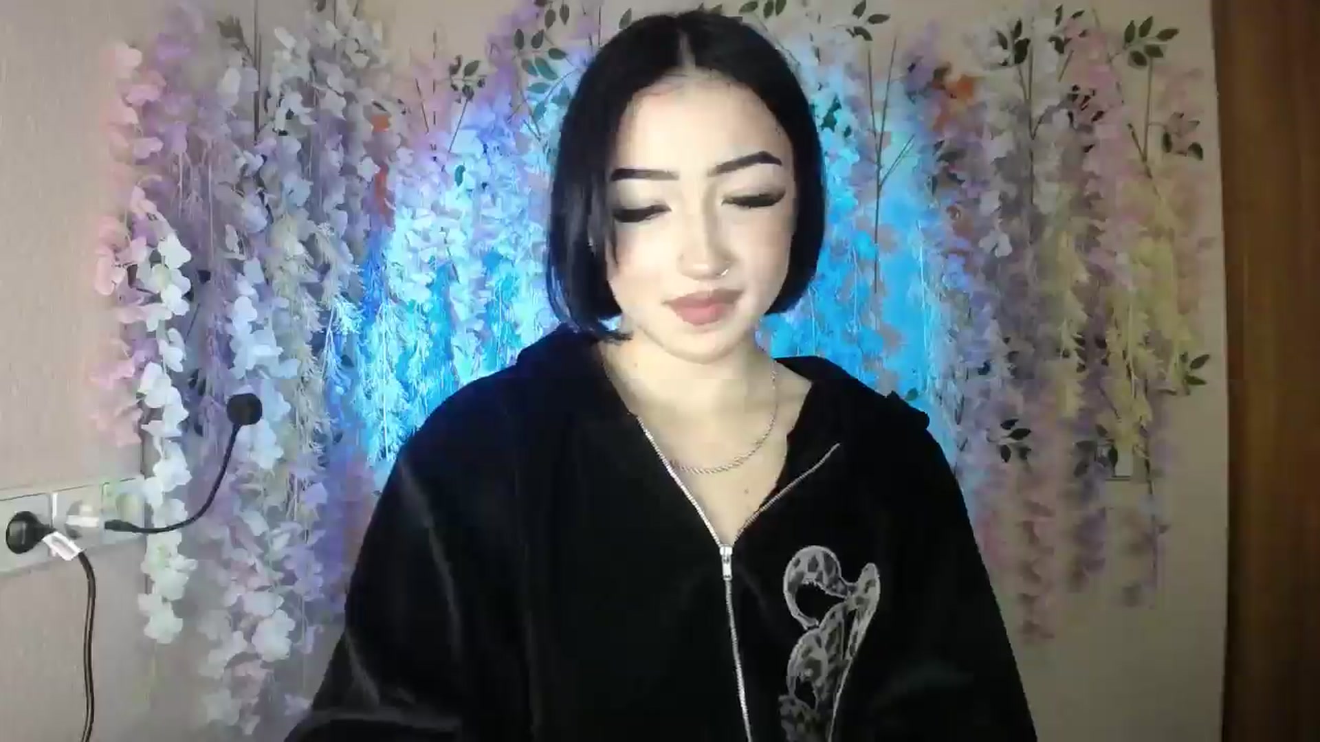 Gallery image thumbnail from Young_Evil's myfreecams stream on, 01/02/2026, 14:57 image 6 of 20
