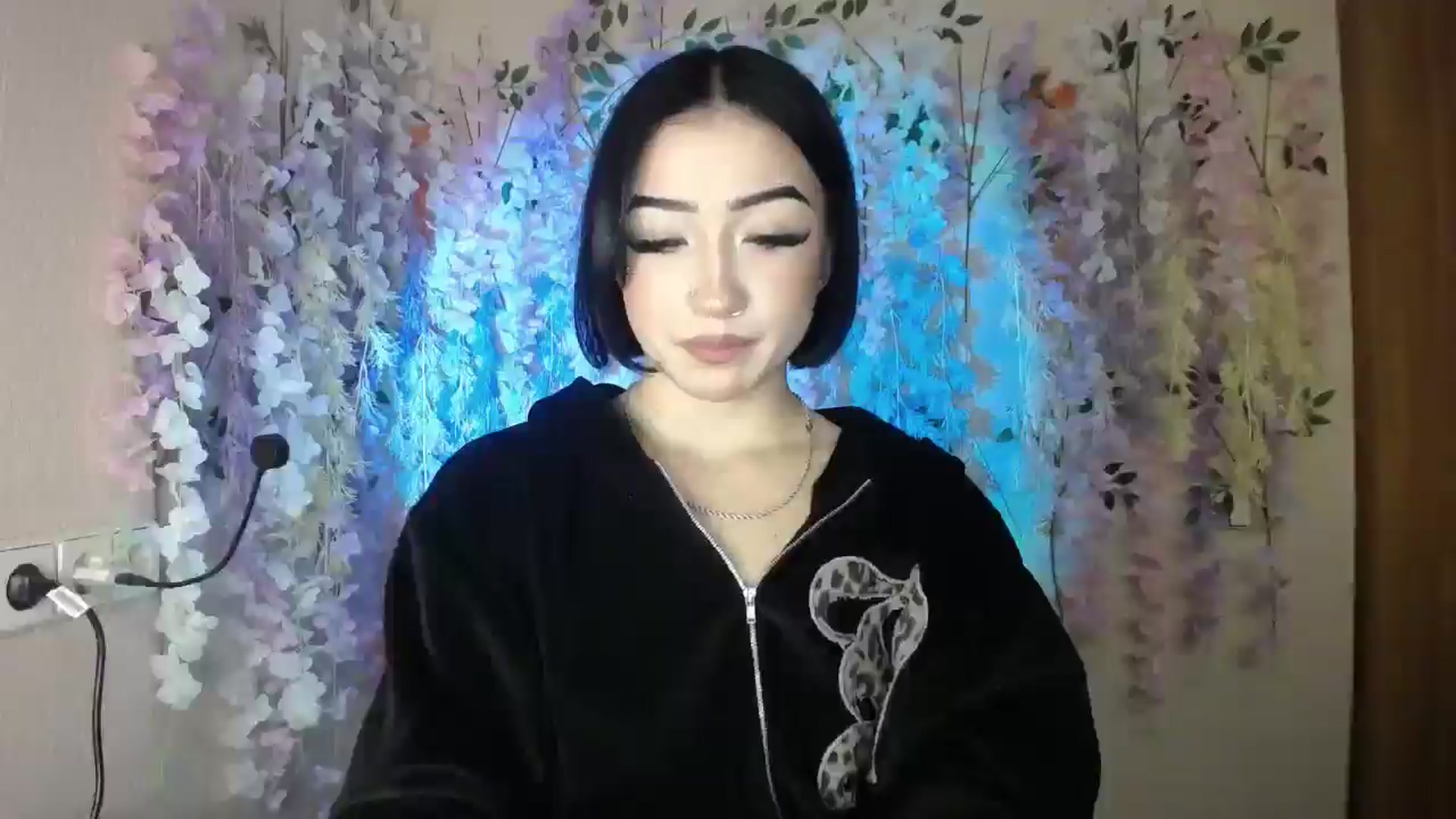 Gallery image thumbnail from Young_Evil's myfreecams stream on, 01/02/2026, 14:57 image 9 of 20