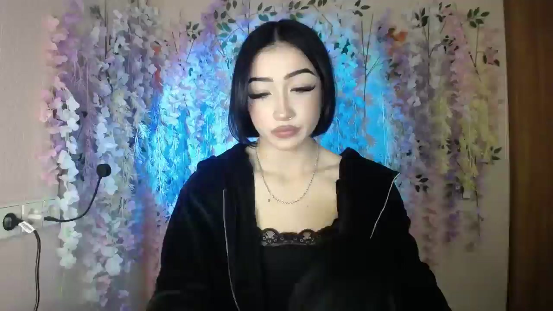 Gallery image thumbnail from Young_Evil's myfreecams stream on, 01/02/2026, 15:44 image 3 of 20