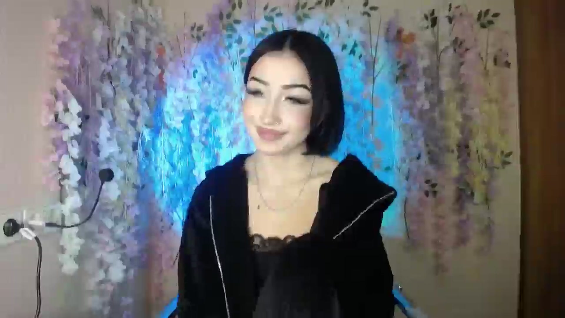 Gallery image thumbnail from Young_Evil's myfreecams stream on, 01/02/2026, 15:44 image 4 of 20