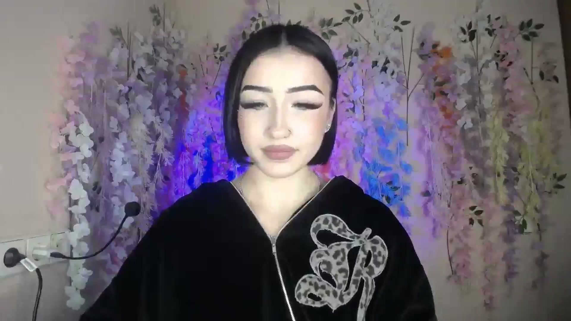 Gallery image thumbnail from Young_Evil's myfreecams stream on, 01/02/2026, 19:01 image 10 of 20