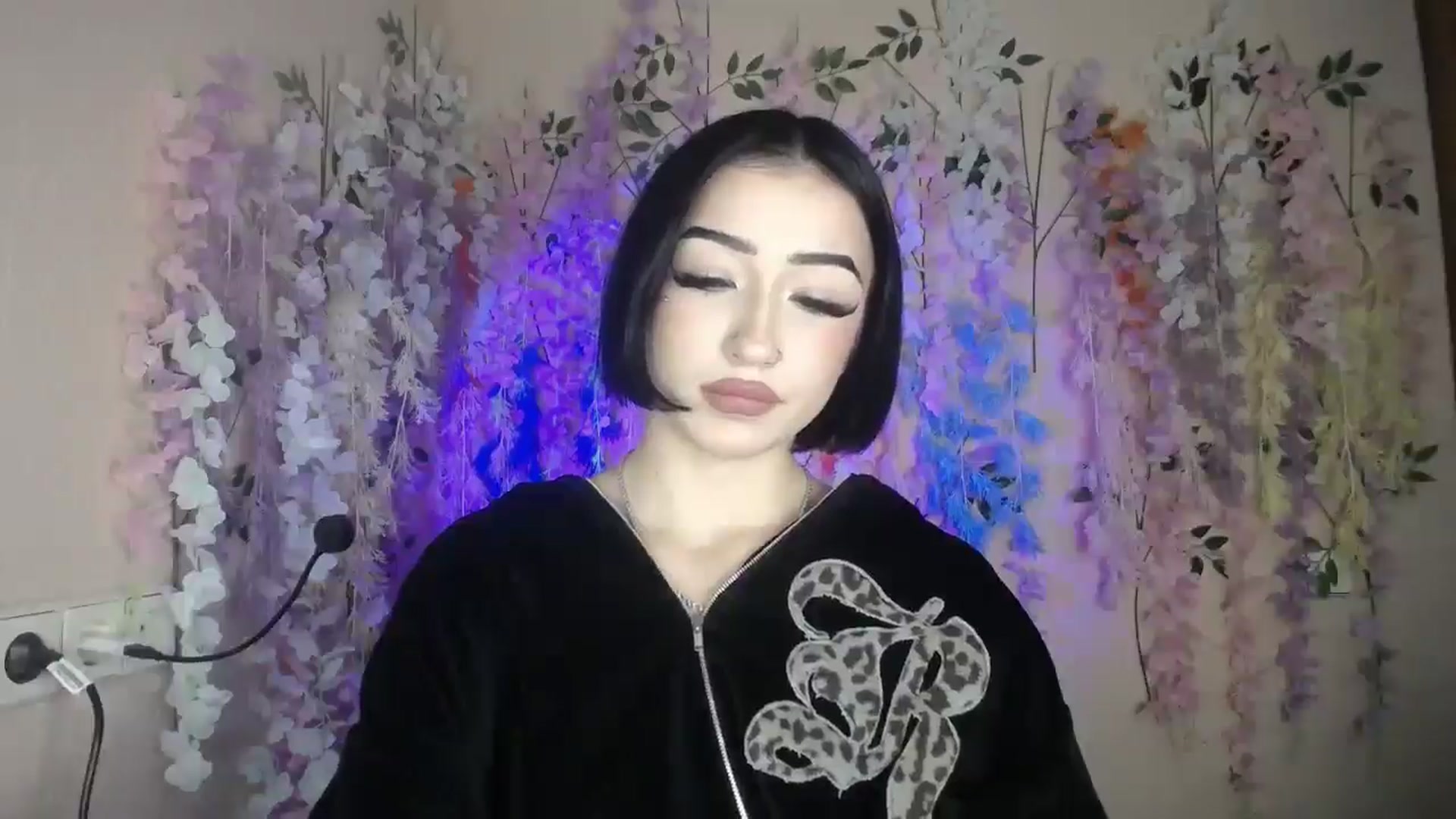 Gallery image thumbnail from Young_Evil's myfreecams stream on, 01/02/2026, 19:01 image 12 of 20