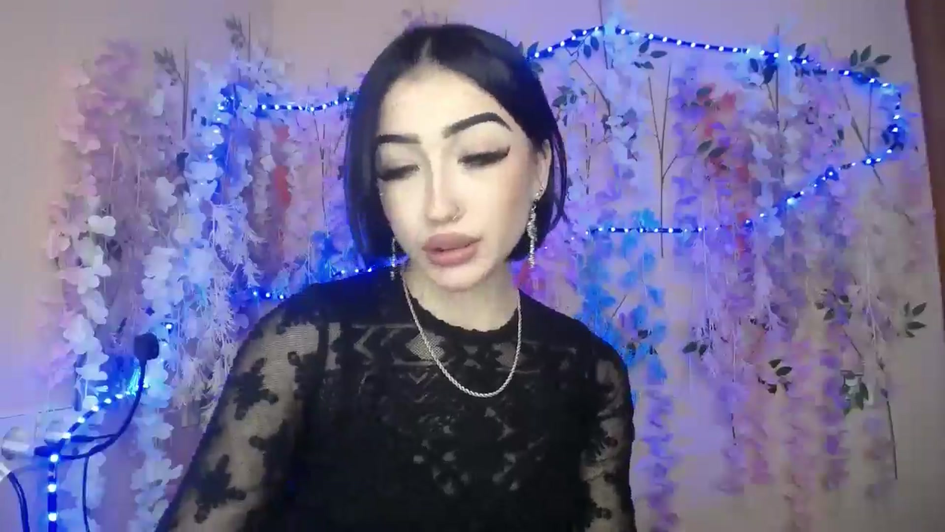 Gallery image thumbnail from Young_Evil's myfreecams stream on, 01/03/2026, 12:30 image 11 of 20