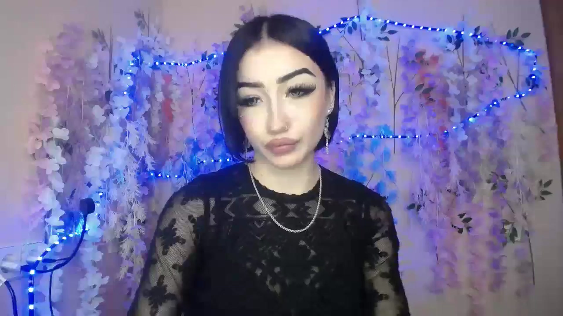 Gallery image thumbnail from Young_Evil's myfreecams stream on, 01/03/2026, 12:30 image 8 of 20