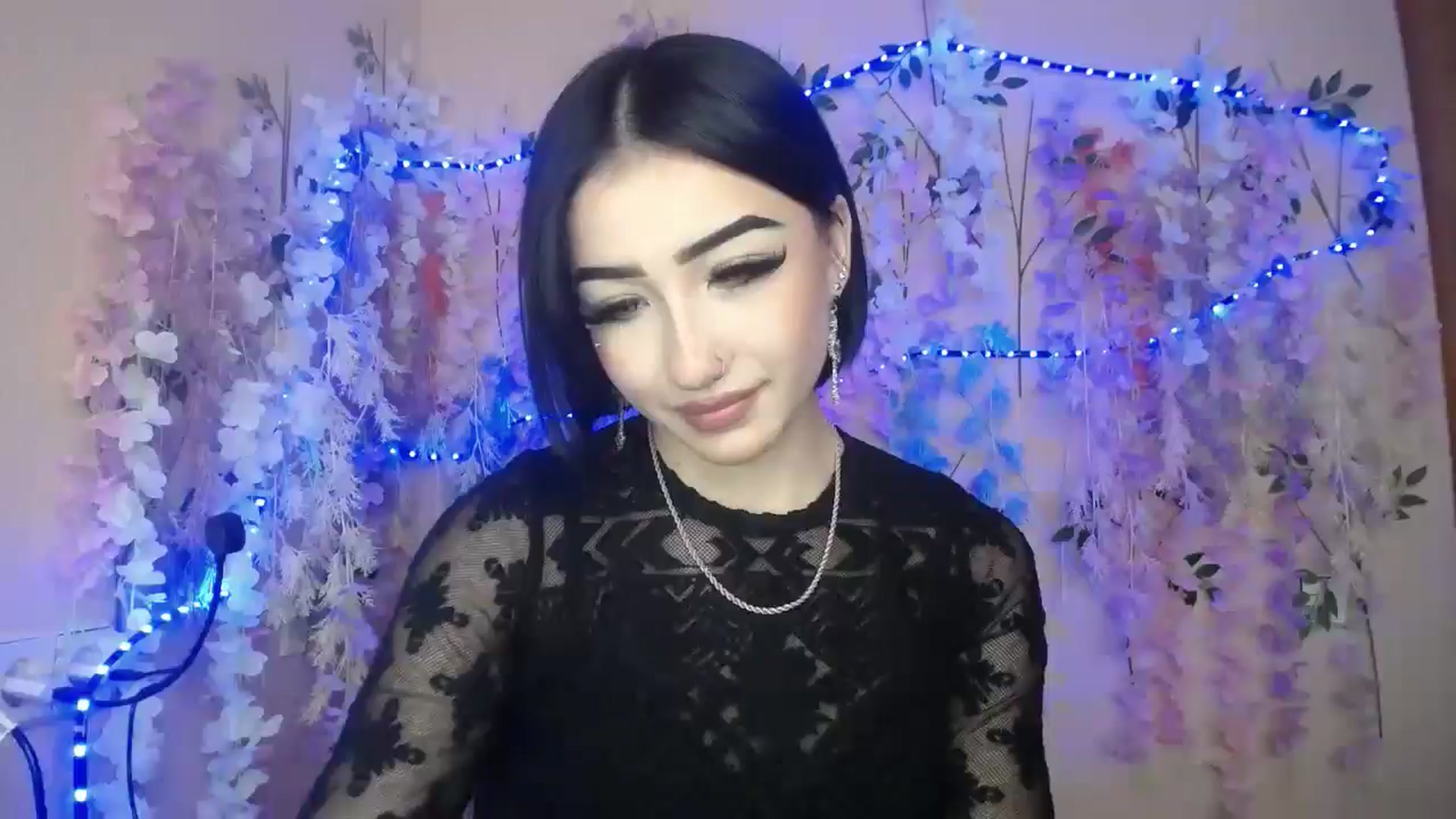 Gallery image thumbnail from Young_Evil's myfreecams stream on, 01/03/2026, 12:30 image 1 of 20