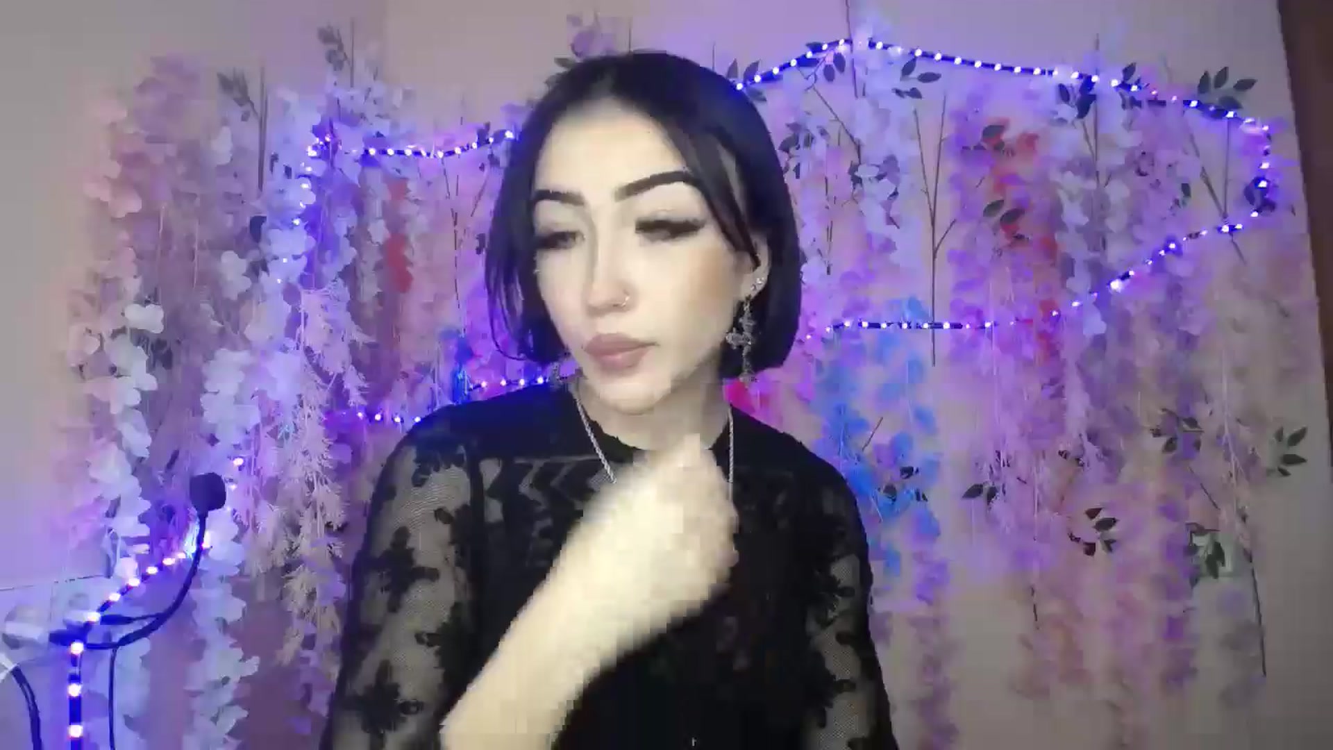 Gallery image thumbnail from Young_Evil's myfreecams stream on, 01/03/2026, 12:57 image 7 of 20