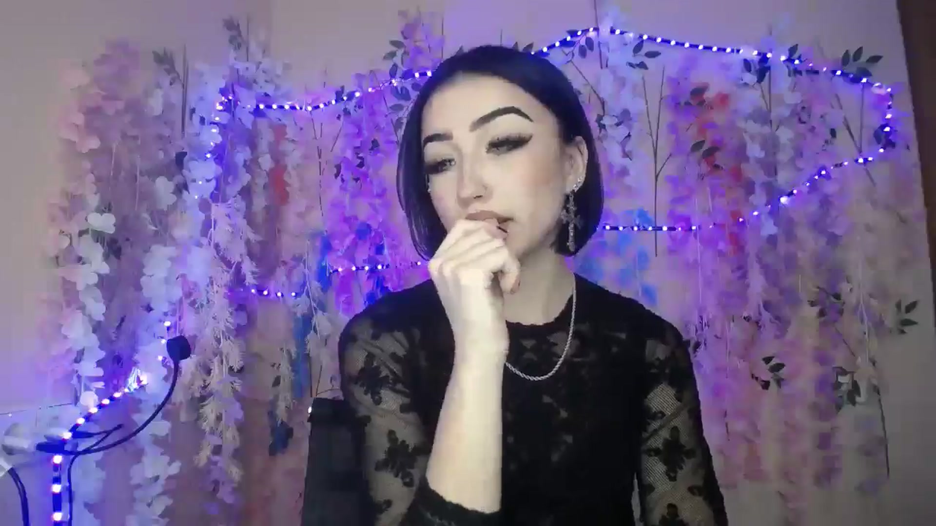 Gallery image thumbnail from Young_Evil's myfreecams stream on, 01/03/2026, 12:57 image 19 of 20