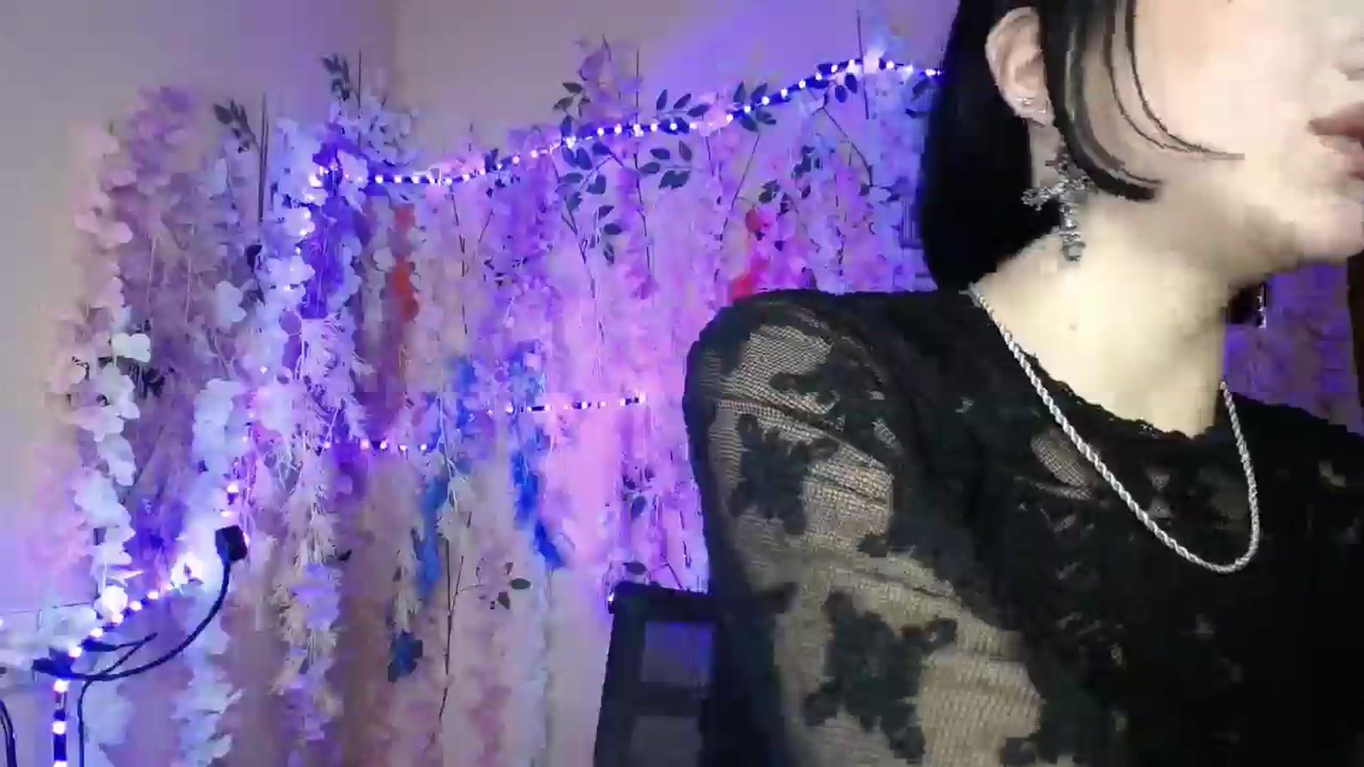 Gallery image thumbnail from Young_Evil's myfreecams stream on, 01/03/2026, 16:17 image 19 of 20