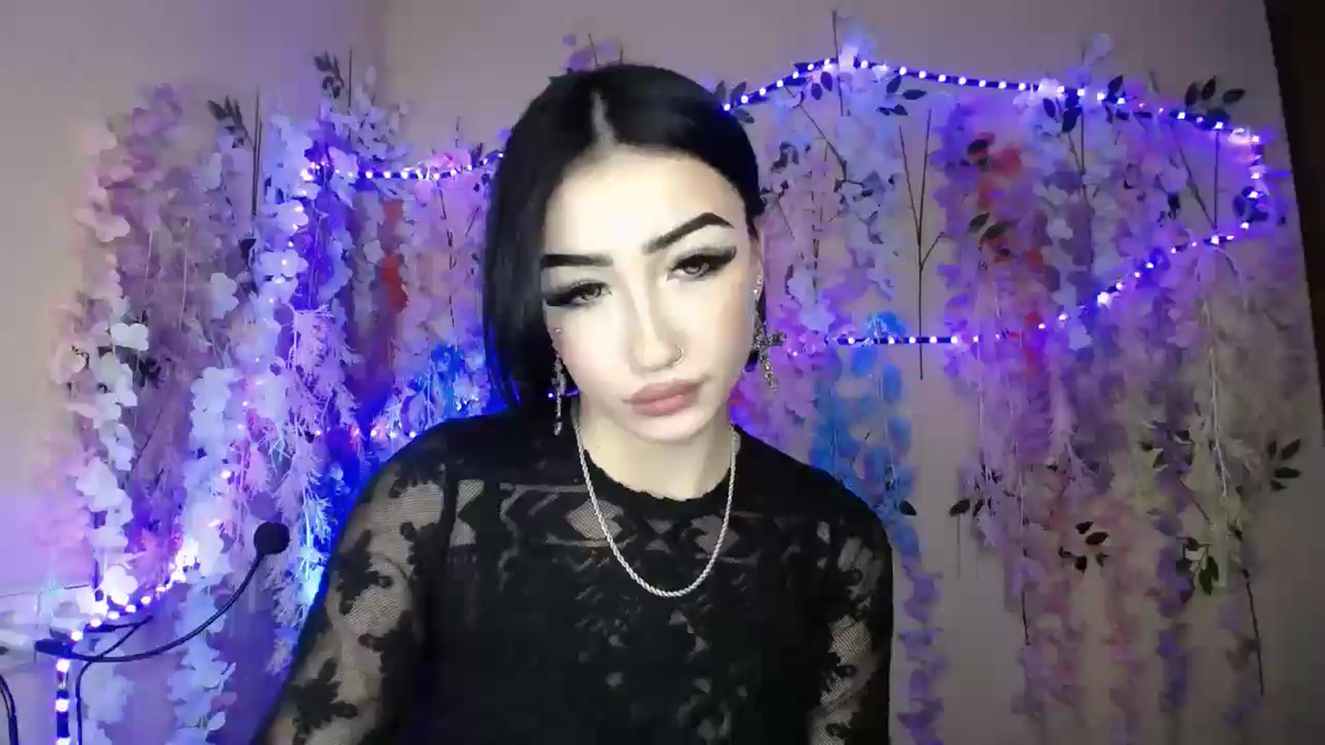 Gallery image thumbnail from Young_Evil's myfreecams stream on, 01/03/2026, 17:14 image 14 of 20