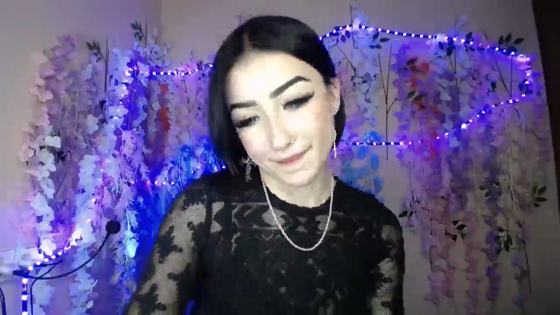 Gallery image thumbnail from Young_Evil's myfreecams stream on, 01/03/2026, 17:14 image 17 of 20