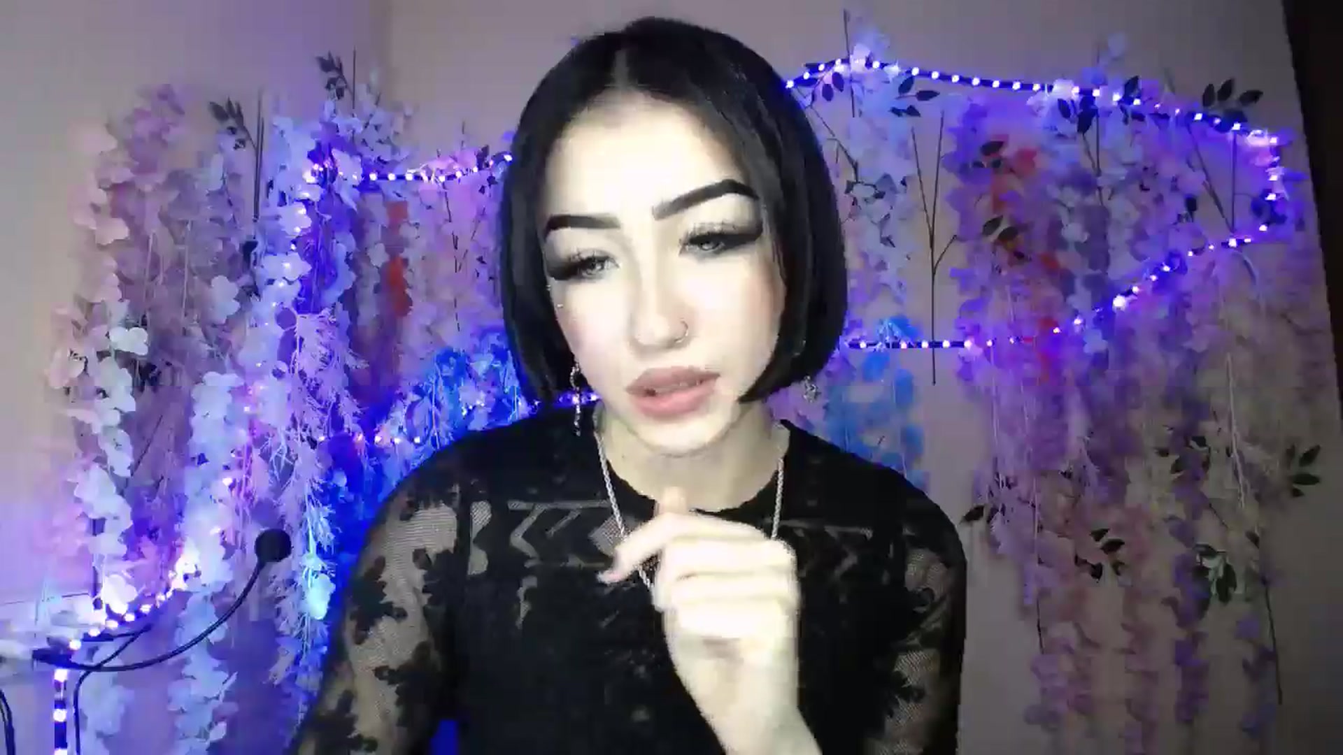 Gallery image thumbnail from Young_Evil's myfreecams stream on, 01/03/2026, 17:14 image 7 of 20