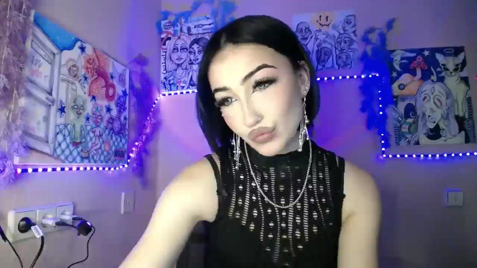 Gallery image thumbnail from Young_Evil's myfreecams stream on, 01/05/2026, 14:05 image 19 of 20