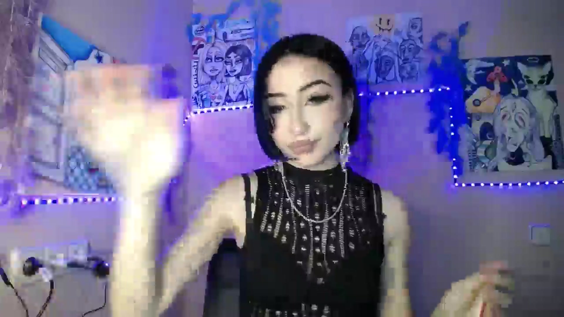 Gallery image thumbnail from Young_Evil's myfreecams stream on, 01/05/2026, 14:05 image 16 of 20