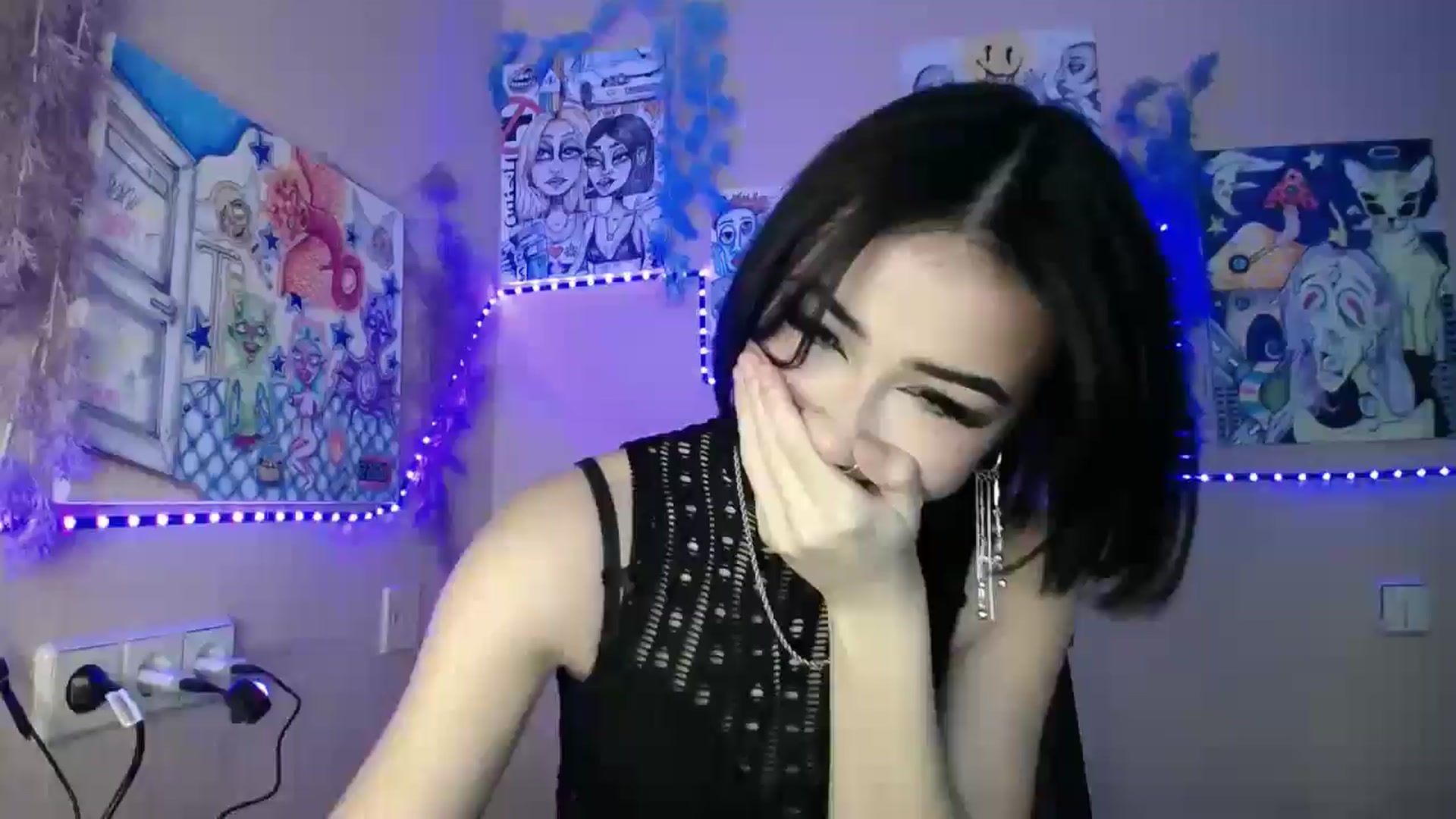 Gallery image thumbnail from Young_Evil's myfreecams stream on, 01/05/2026, 14:05 image 6 of 20