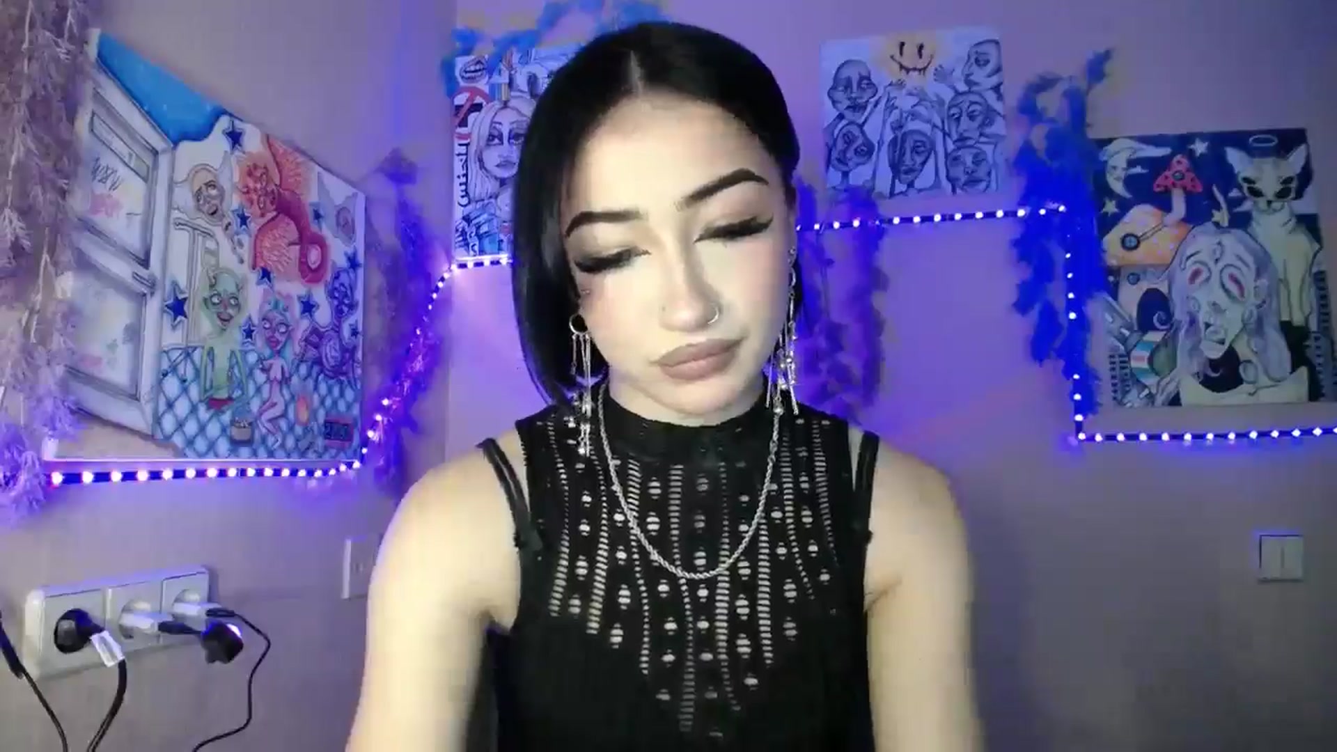 Gallery image thumbnail from Young_Evil's myfreecams stream on, 01/05/2026, 14:05 image 14 of 20
