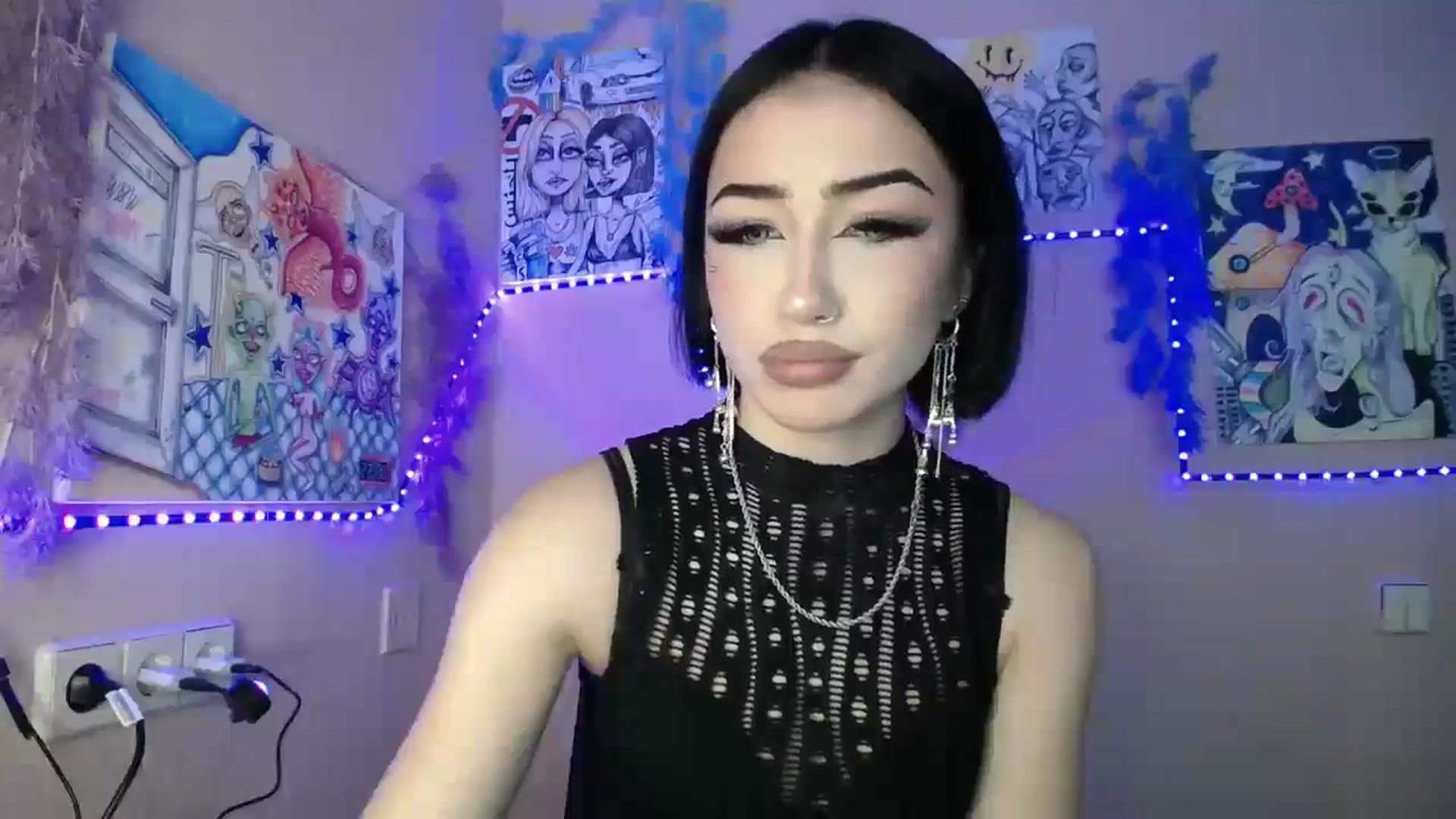 Gallery image thumbnail from Young_Evil's myfreecams stream on, 01/05/2026, 14:05 image 4 of 20