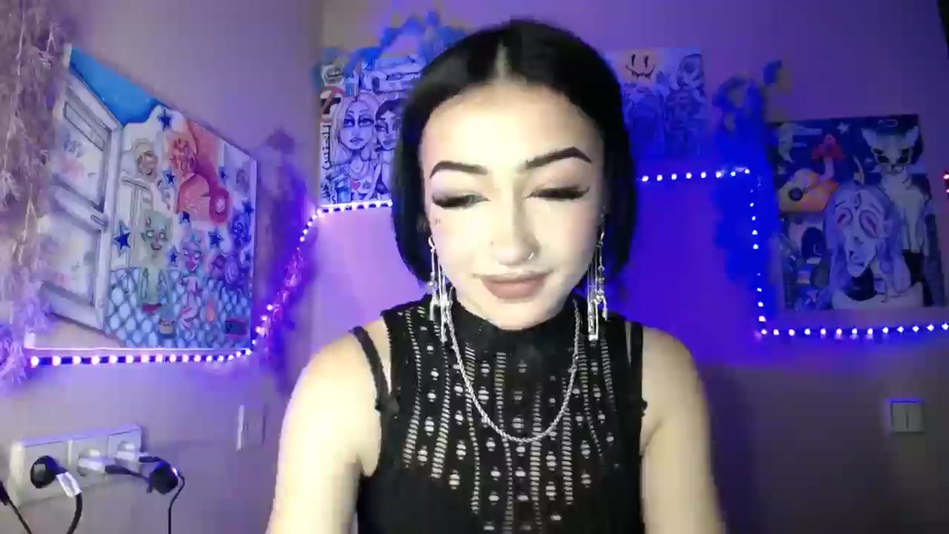Gallery image thumbnail from Young_Evil's myfreecams stream on, 01/05/2026, 15:28 image 15 of 20