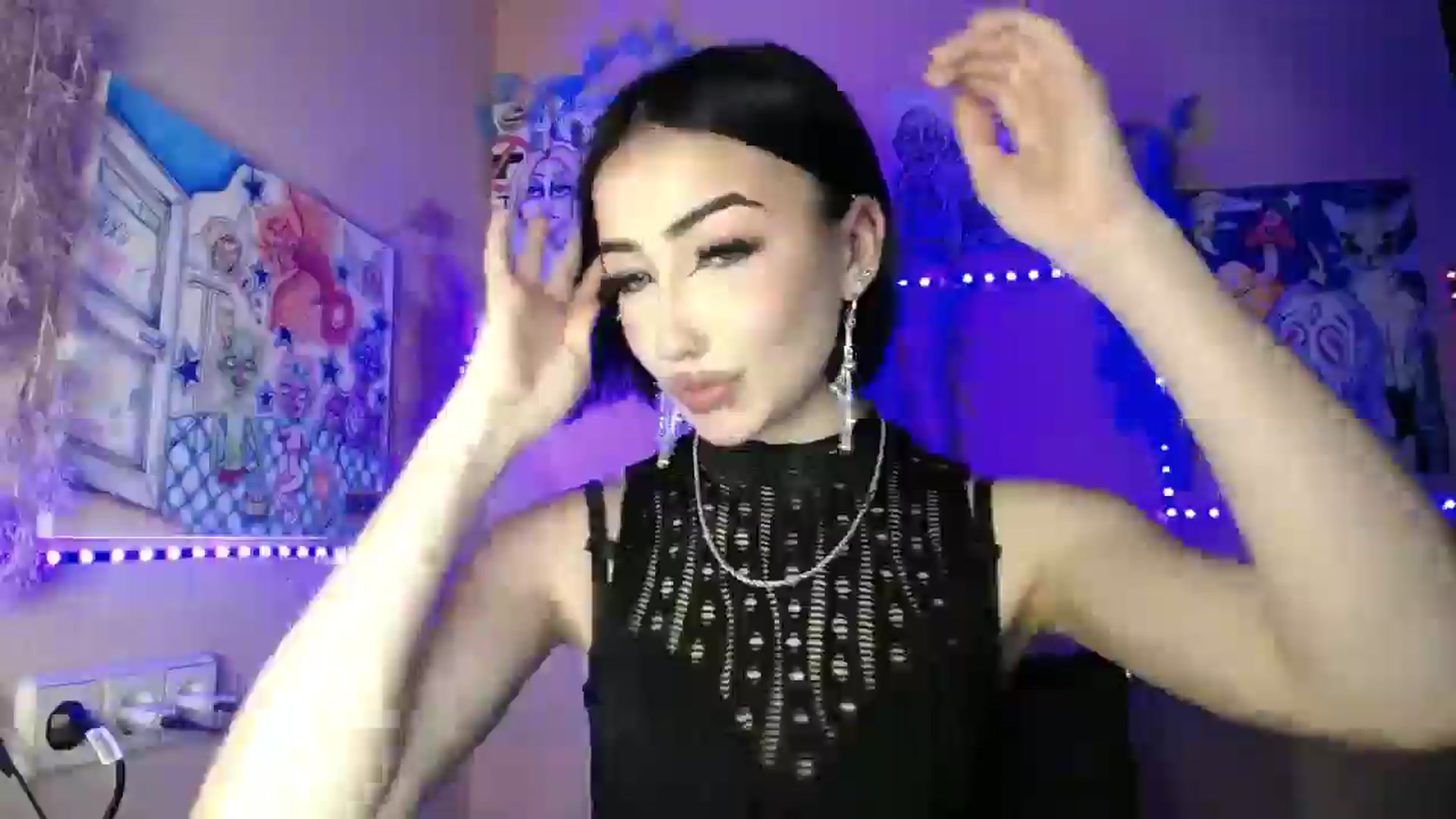 Gallery image thumbnail from Young_Evil's myfreecams stream on, 01/05/2026, 16:03 image 2 of 20