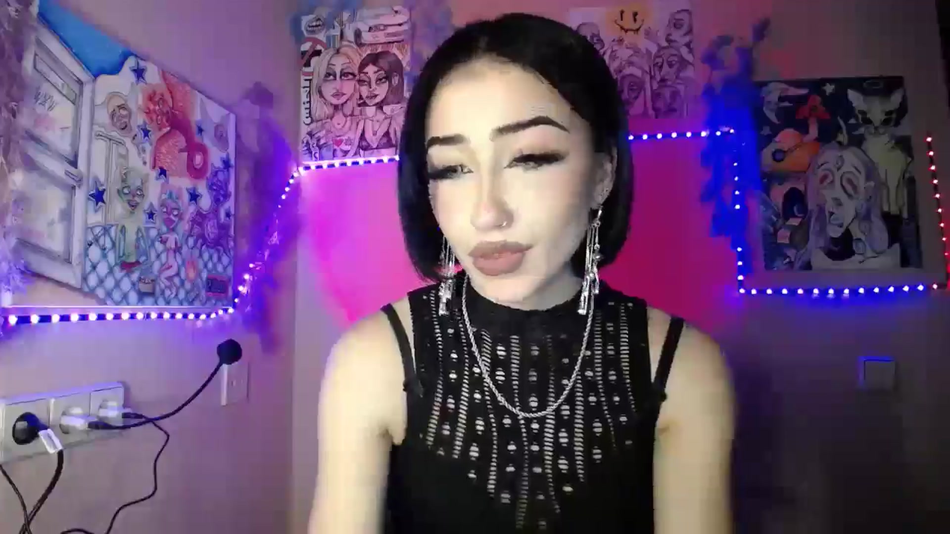 Gallery image thumbnail from Young_Evil's myfreecams stream on, 01/05/2026, 18:01 image 8 of 20