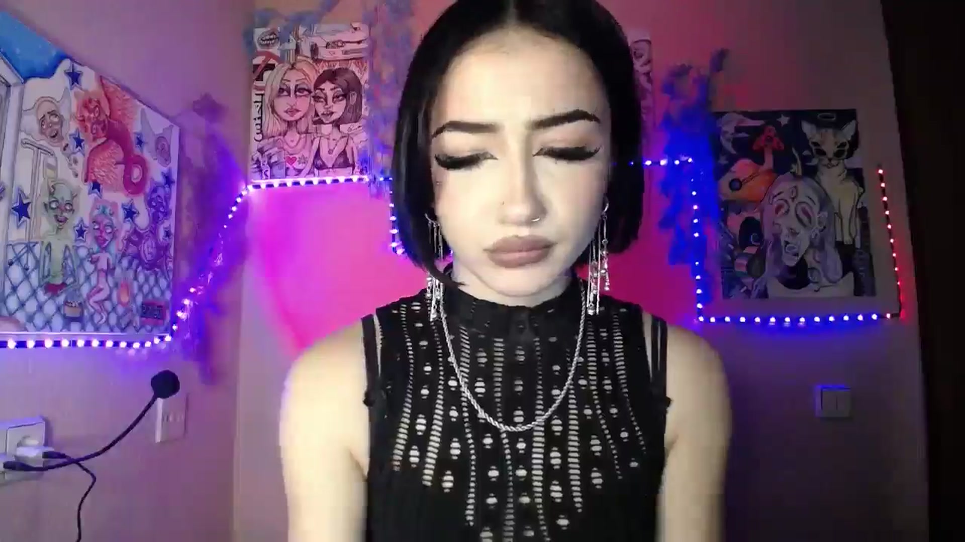 Gallery image thumbnail from Young_Evil's myfreecams stream on, 01/05/2026, 18:01 image 15 of 20